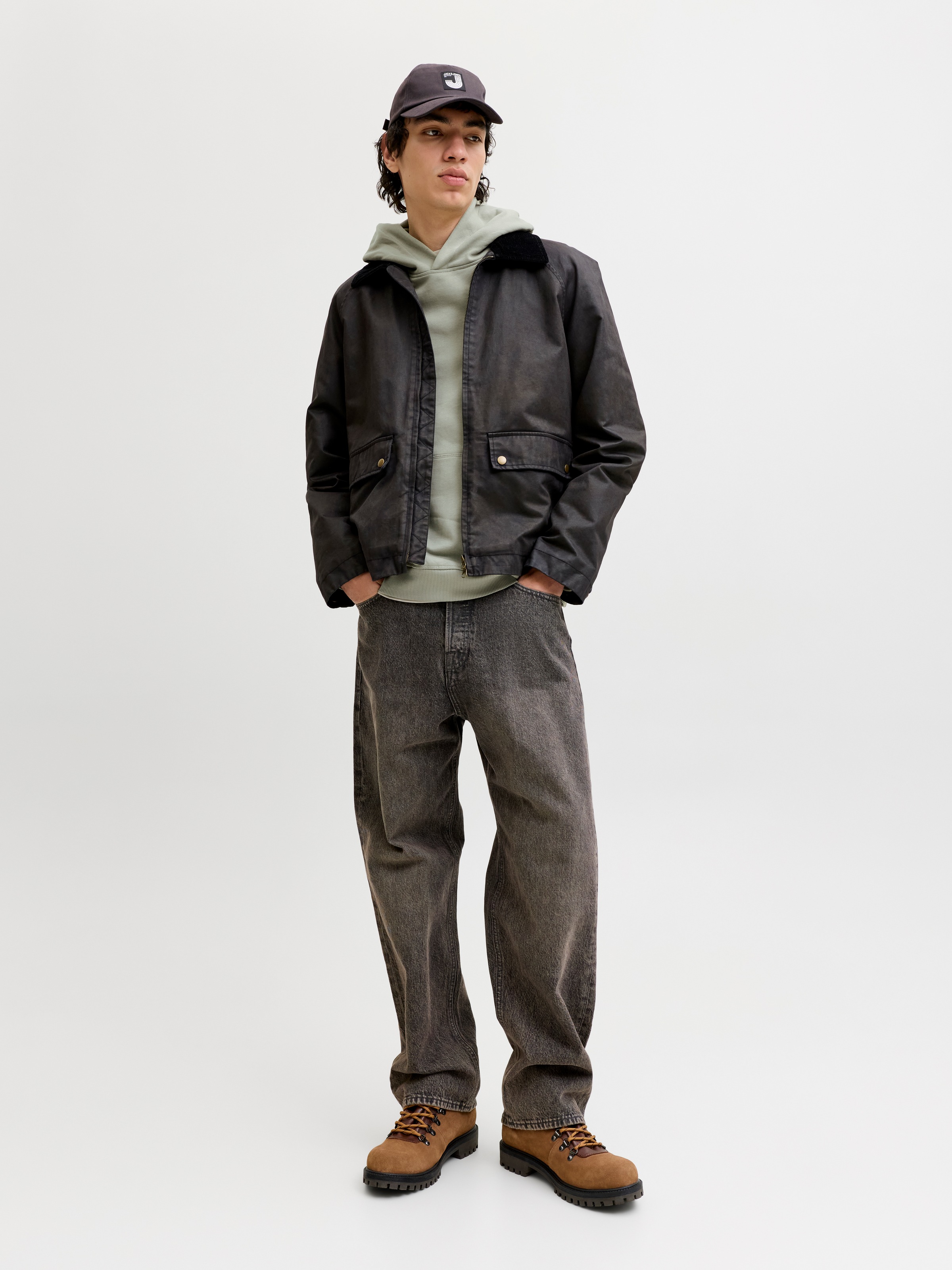 Jack & Jones Kapuzensweatshirt »JORNORREBRO TYPO BACK SWEAT HOOD SN«, mit Print
