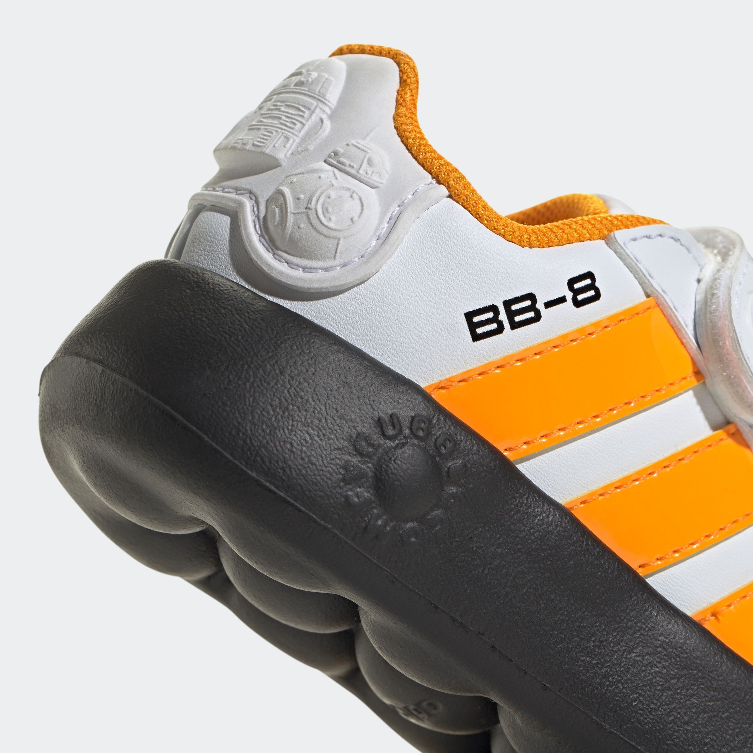 adidas Sportswear Klettschuh »ADIDAS STAR WARS KIDS GRAND COURT 2.0 SCHUH«, Design auf den Spuren des adidas Superstar, für Kinder