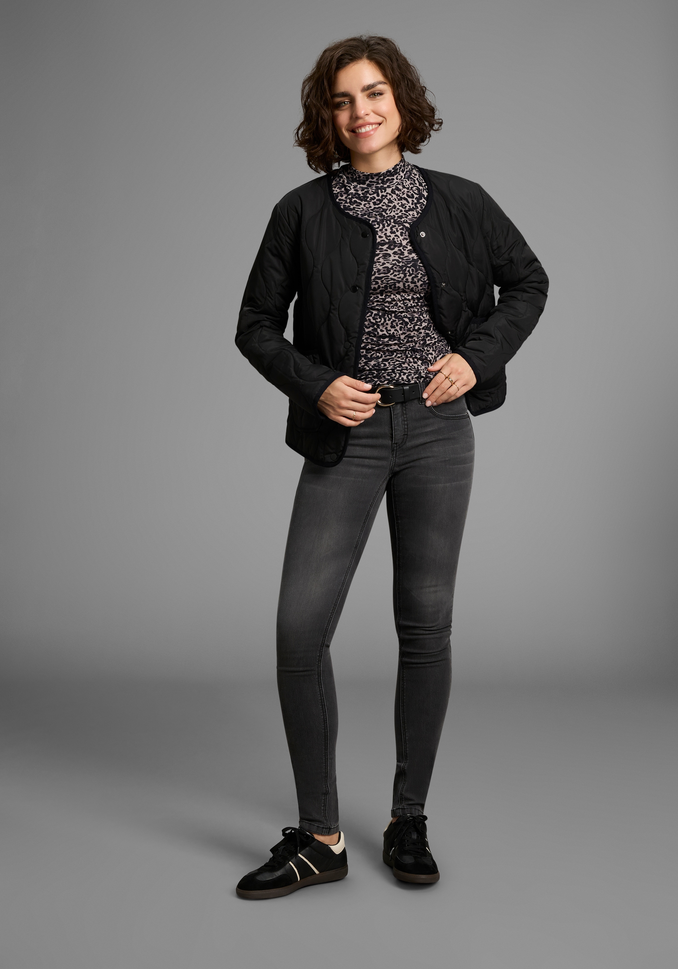 Arizona Skinny-fit-Jeans »Shaping«, skinny Passform, normale Leibhöhe, in Stretch-Qualität, Used-Look