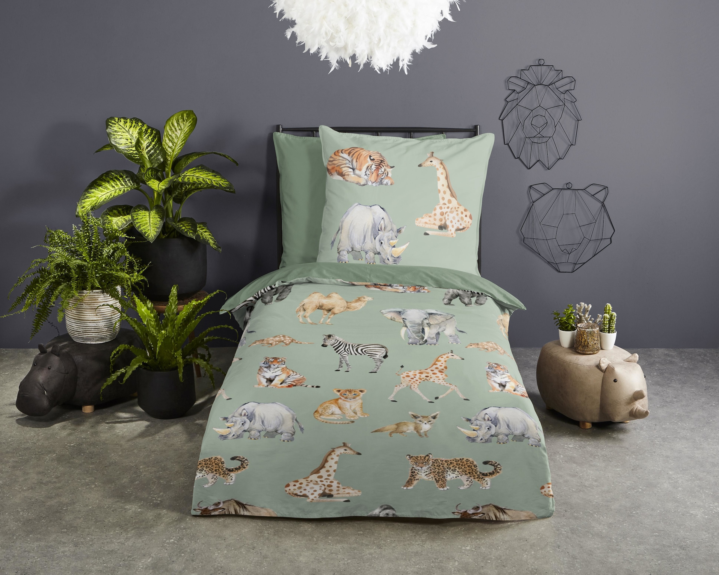PURE luxury collection Kinderbettwäsche »Safari«, Mikrofaser, 135x200, Pflegeleicht, Wendeoptik, Kind, Tier, Tiere, Grün