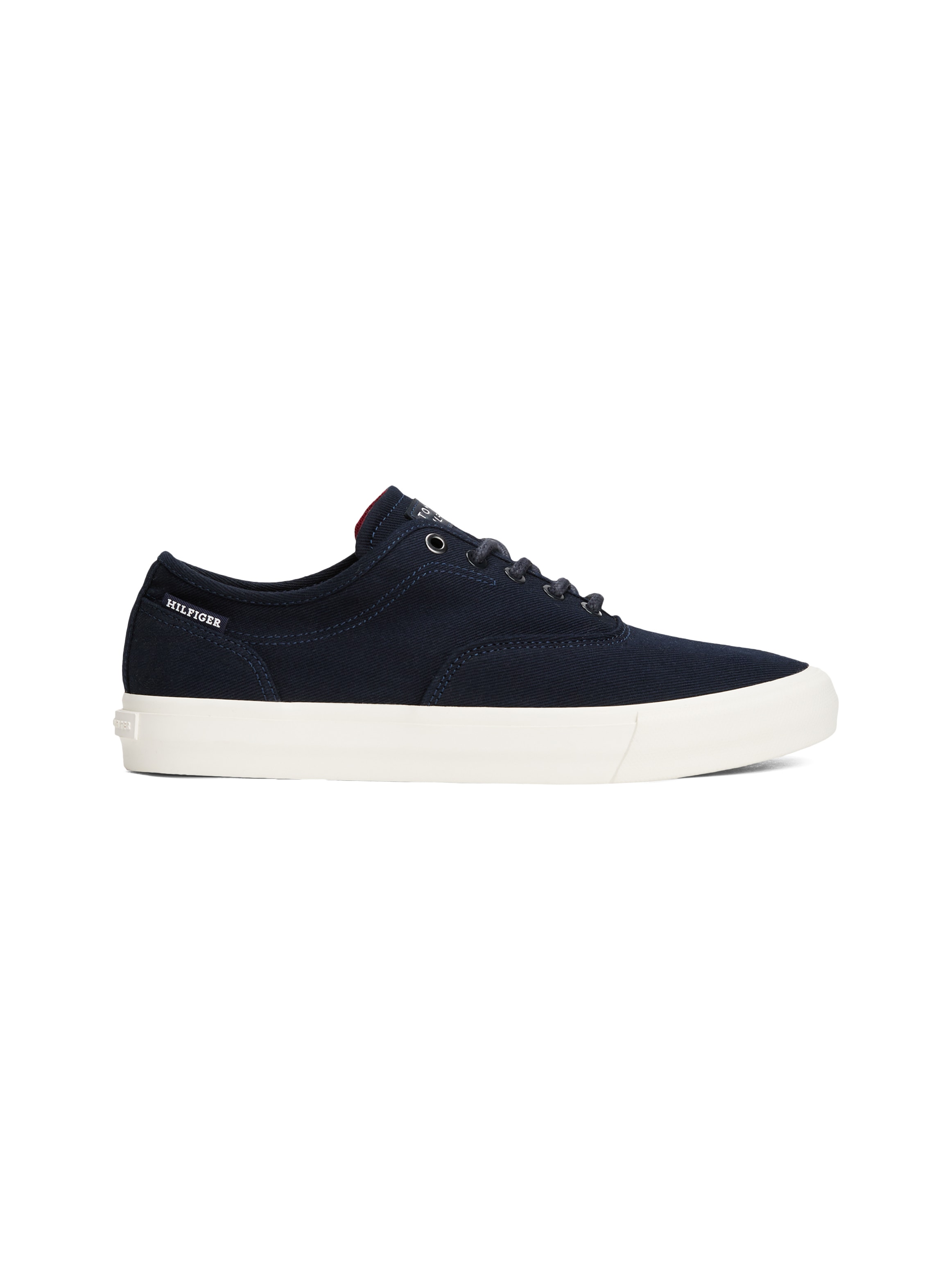 Tommy Hilfiger Sneaker »TH HI VULC LOW OXFORD TWILL«, Freizeitschuh, Halbschuh, Schnürschuh mit Label an der Ferse