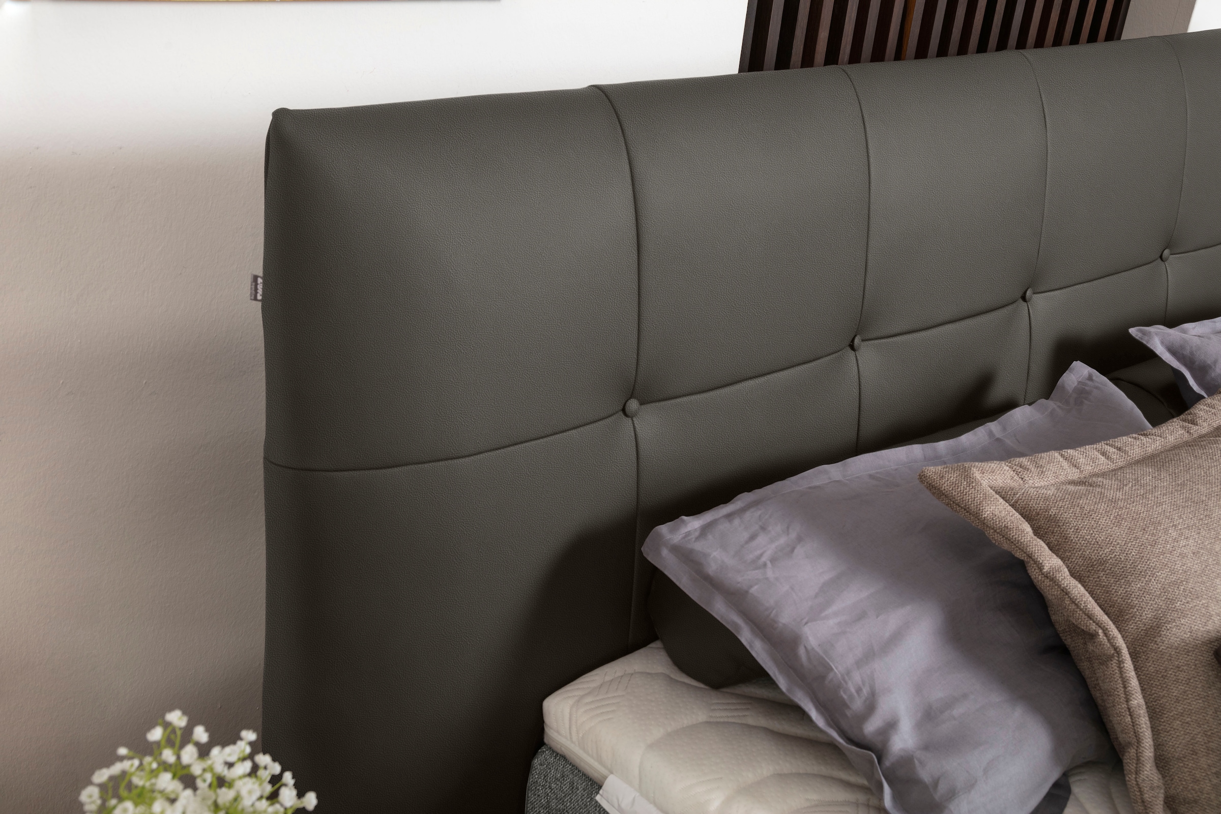 alina Boxspringbett »Luella«, ADA trendline Boxspringbett, inkl. Matratze und Viscoschaum-Topper
