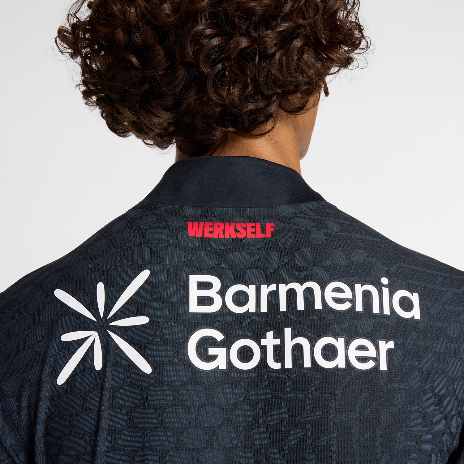 New Balance T-Shirt »BAYER 04 MIDLAYER«