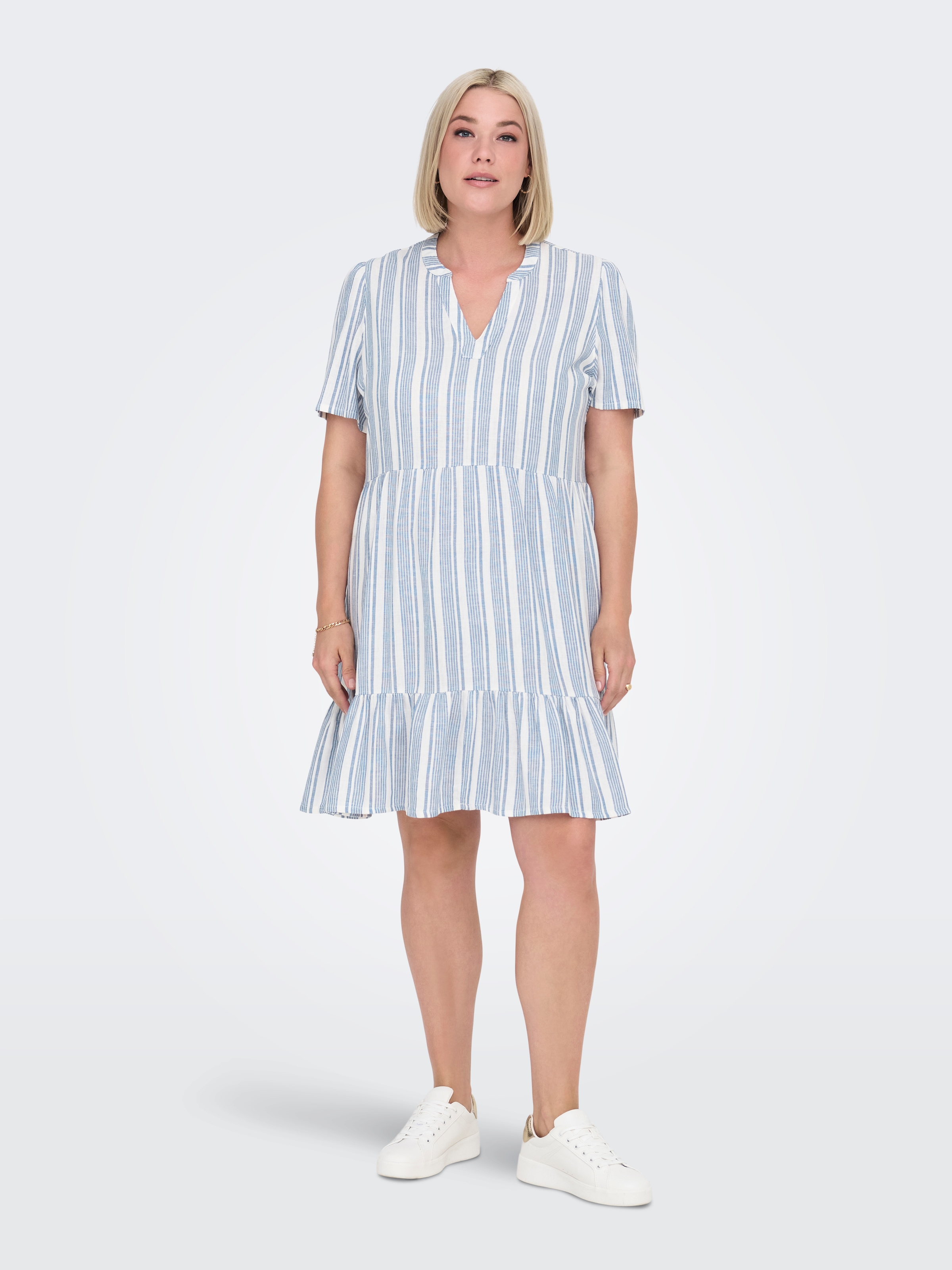 ONLY CARMAKOMA Minikleid »CARTIRI-CARO S/S V-NECK LIN DRESS TLR«, mit Volant im Tunika Style