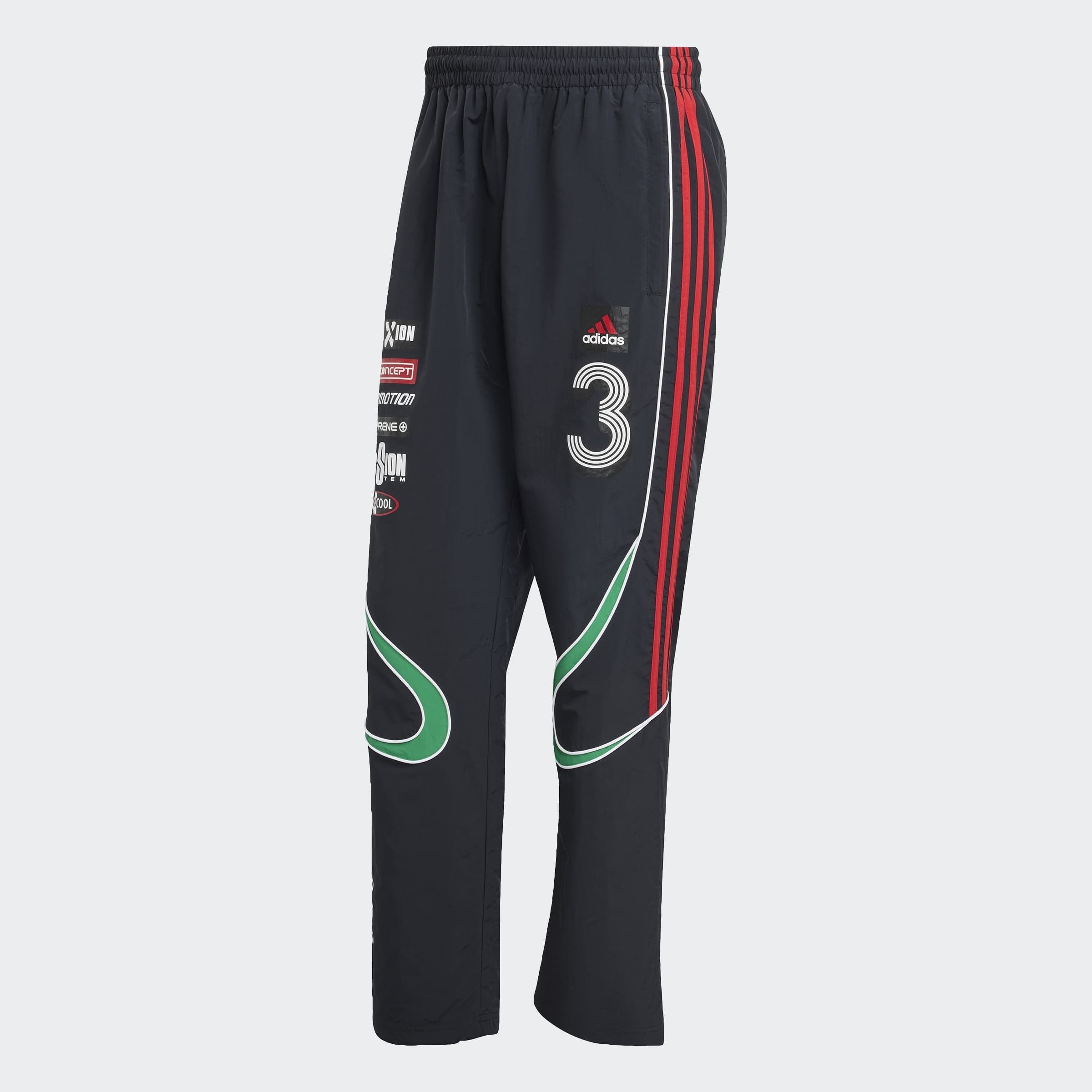 adidas Originals Sporthose »TEAMGEIST MOTO TRACKPANT«  lockere Passform, für lässigen Komfort und Flexibilität