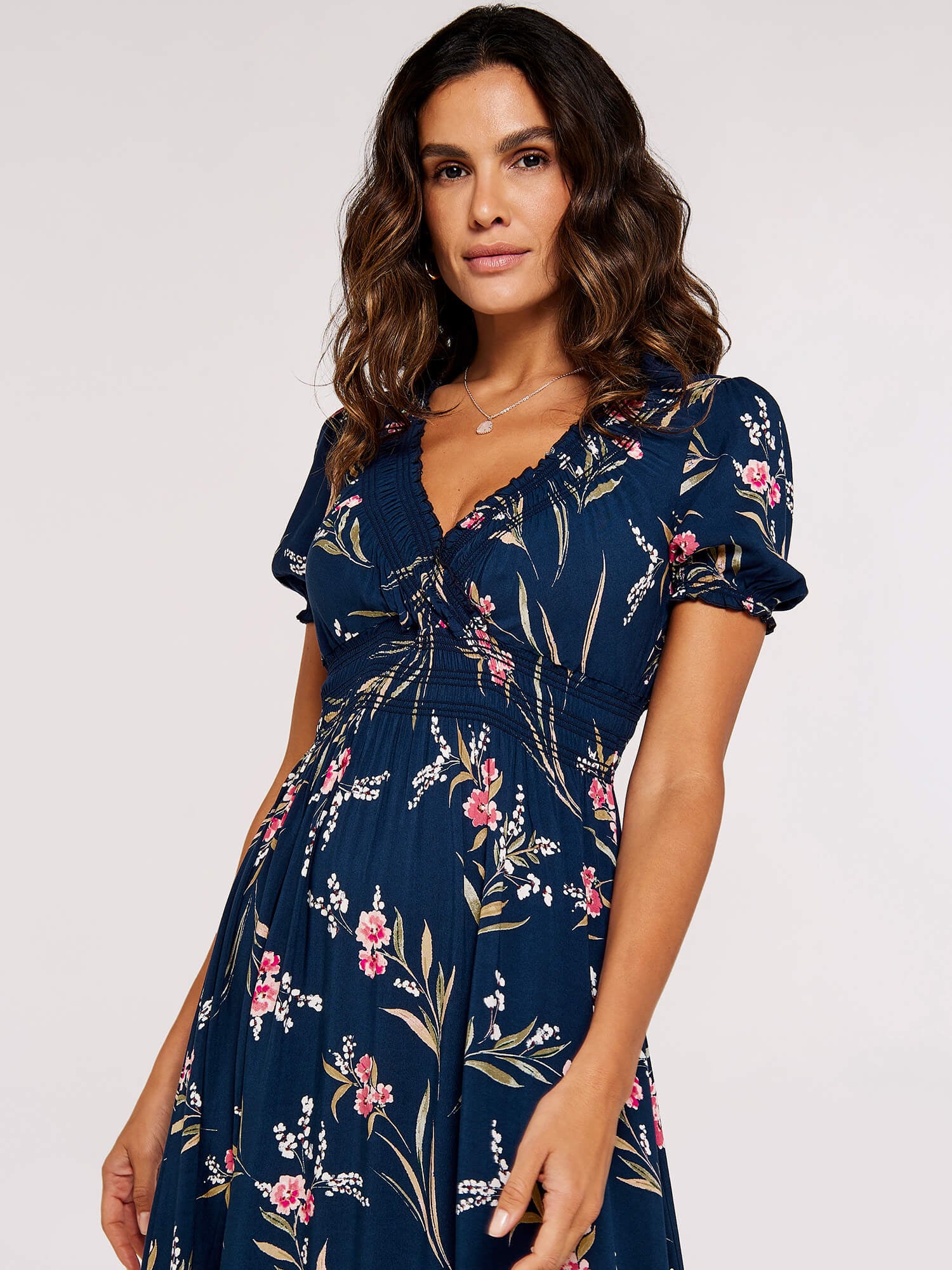 Apricot Druckkleid »Florales Maxikleid« mit gesmokter Taille