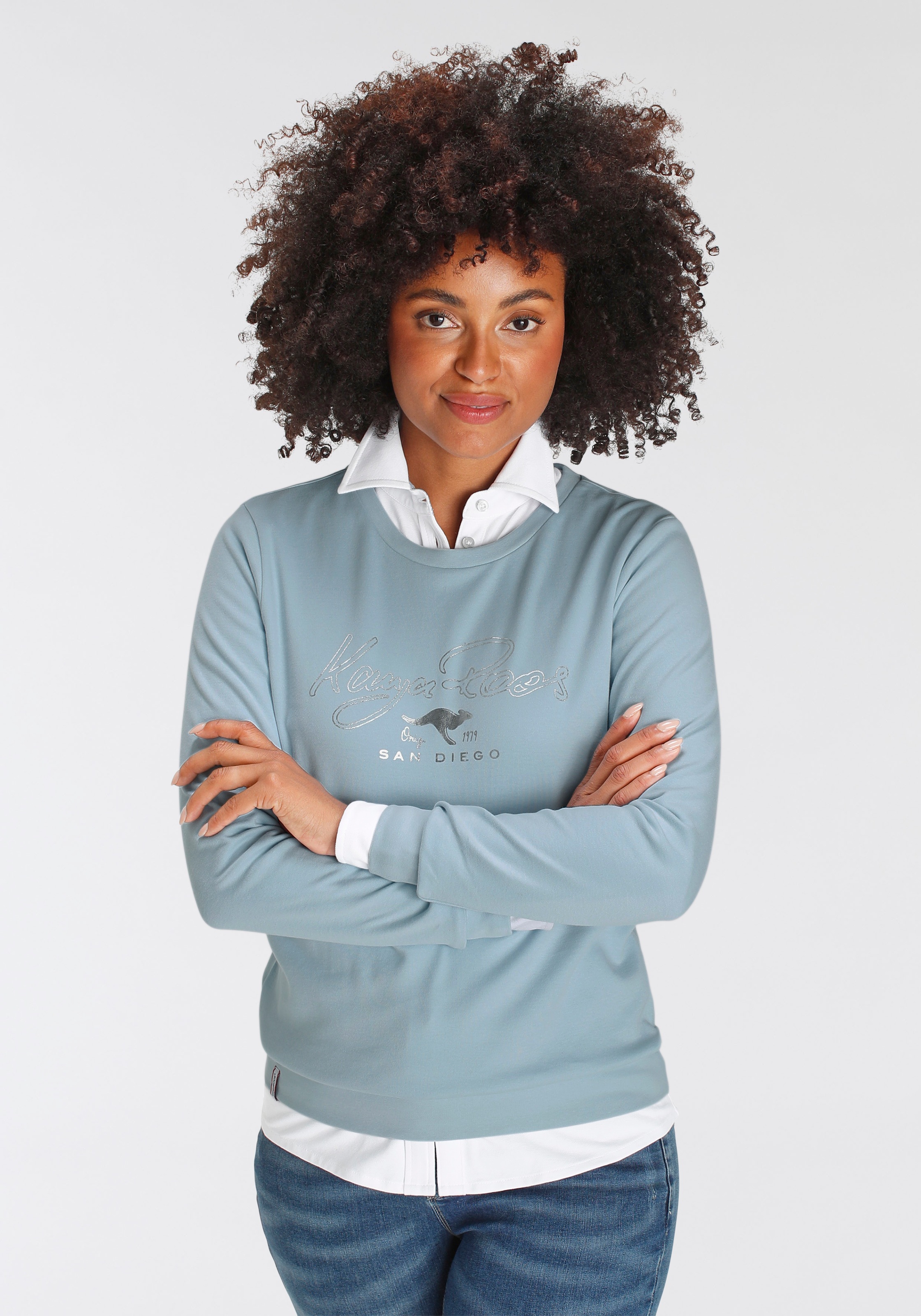 KangaROOS Sweatshirt, Langarm, figurumspielende Passform
