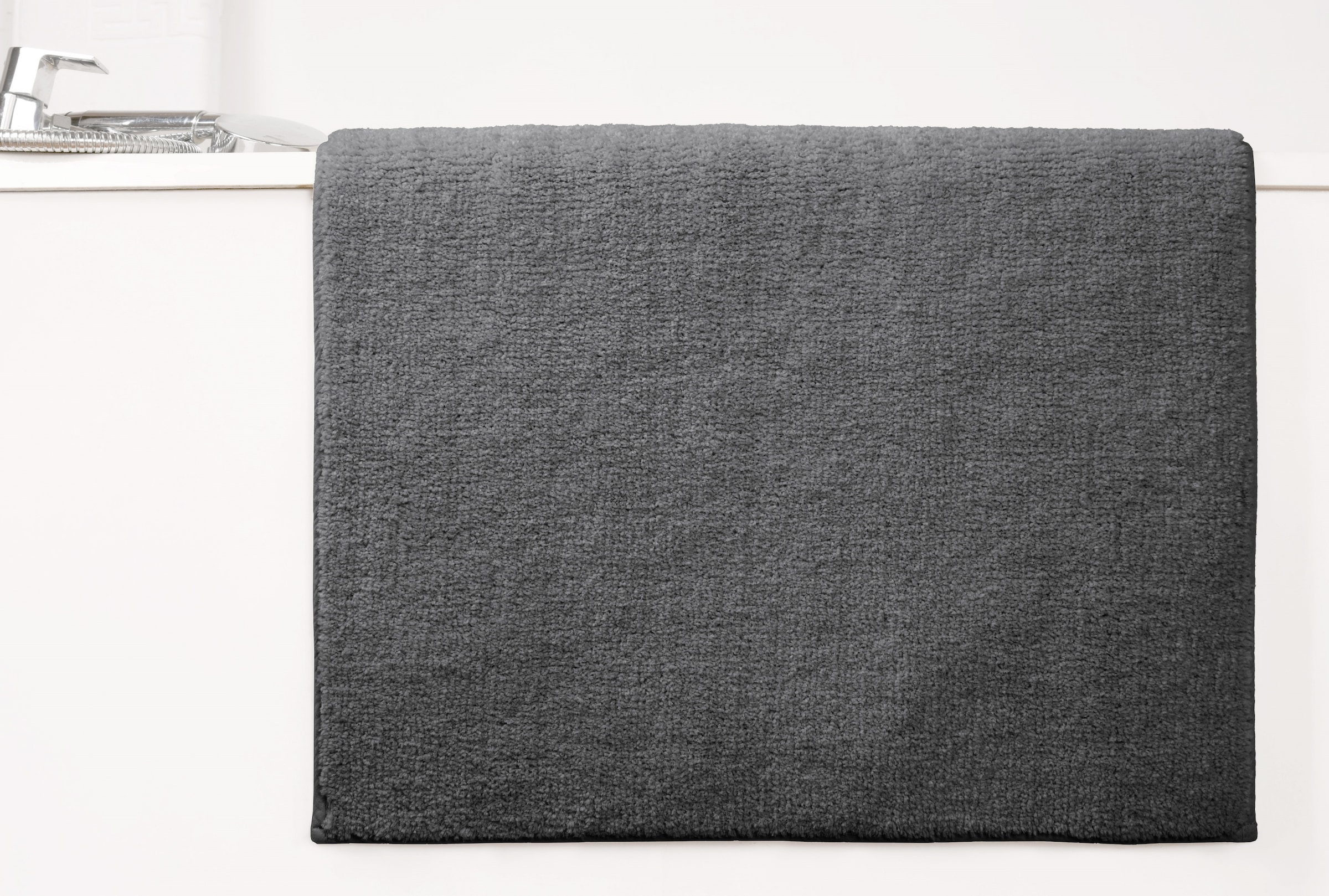 OTTO home Badematte »Vanessa, Badvorleger, Badezimmer Teppich« Höhe 10 mm rutschhemmend beschichtet fußbodenheizungsgeeignet | schnell trocknend | strapazierfähig Badteppich, weiche Haptik, unifarben