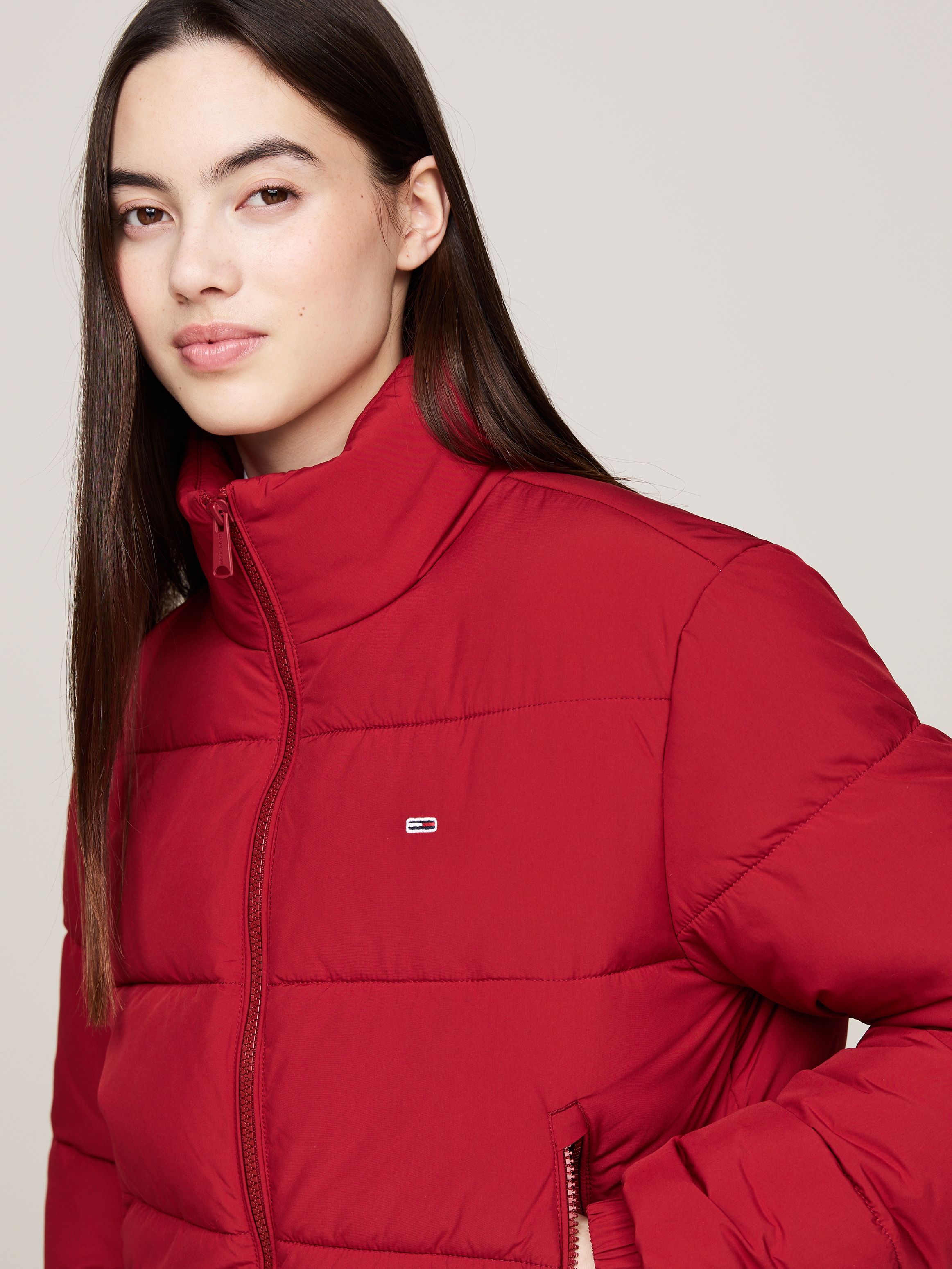 Tommy Jeans Steppjacke, mit Logostickerei