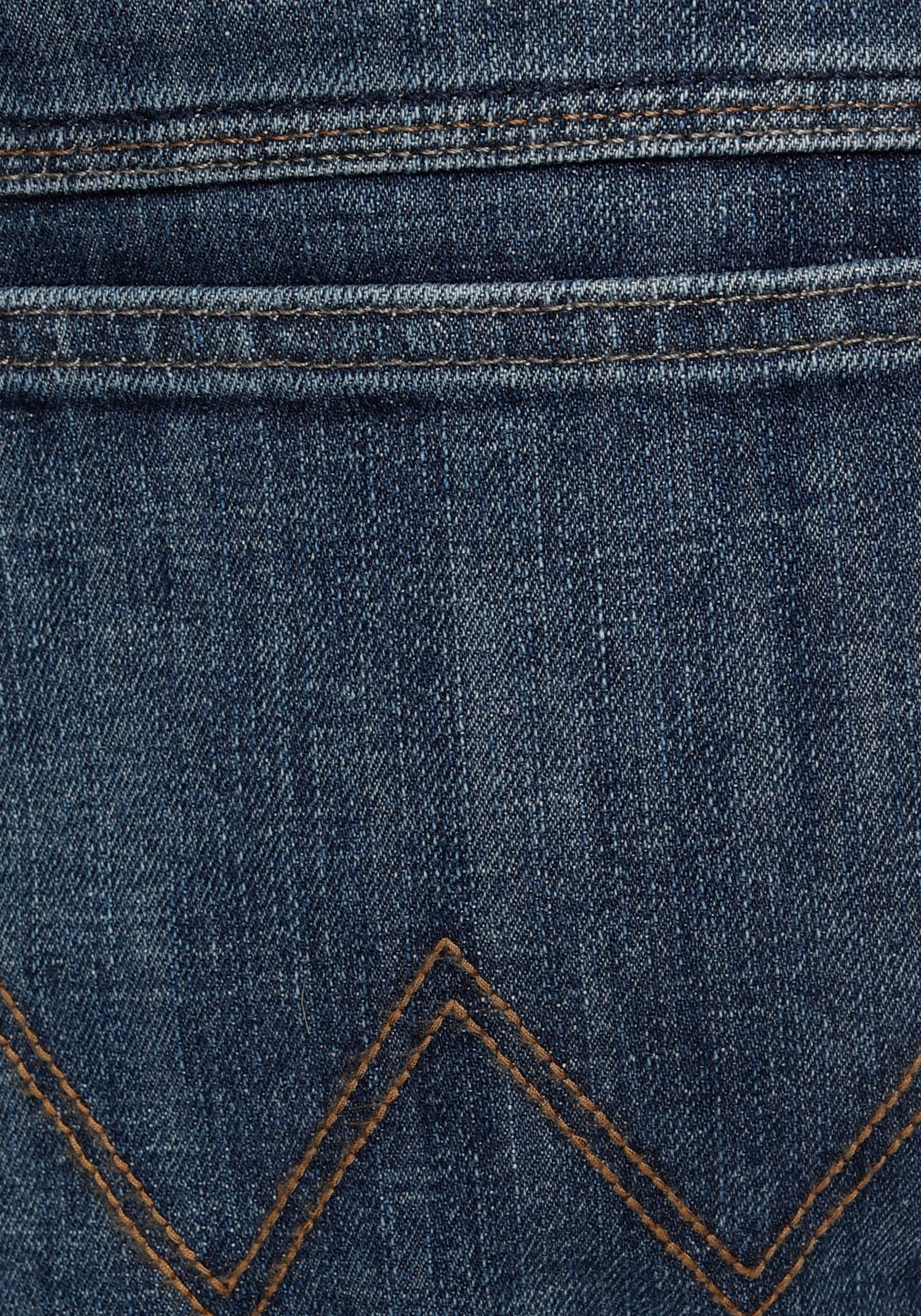 Wrangler Straight-Jeans »Authentic Straight«