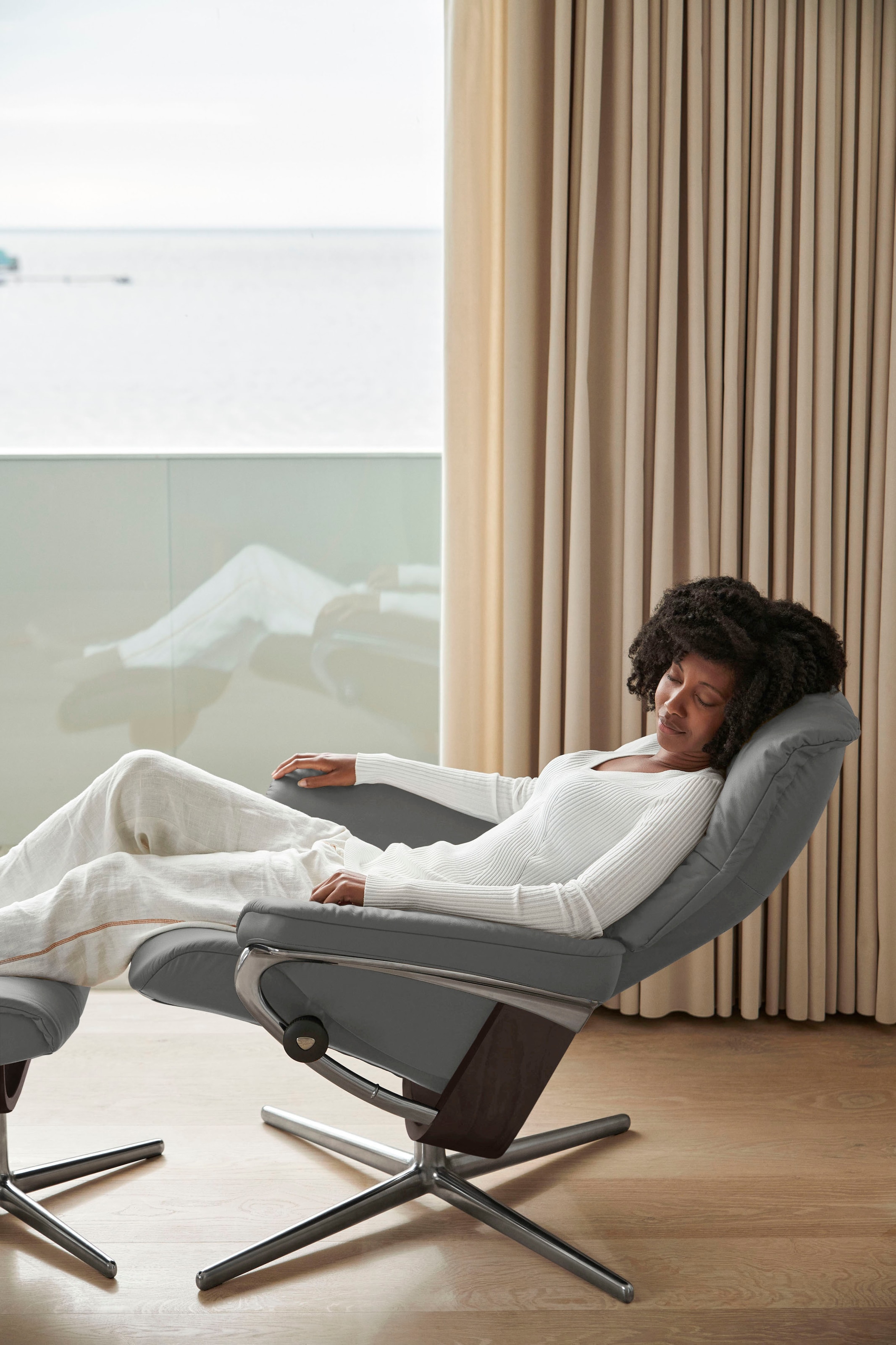 Stressless® Relaxsessel »Mayfair« Set, Relaxsessel mit Hocker,  mit Hocker, mit Cross Base, Größe S, M & L, Holzakzent Wenge