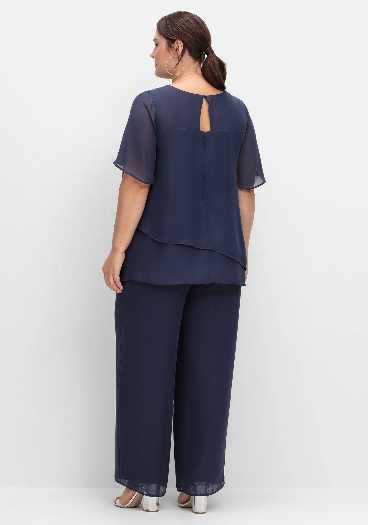 Sheego Jumpsuit »Georgette-Overall im Lagenlook, mit weitem Bein«, im Lagenlook, mit weitem Bein