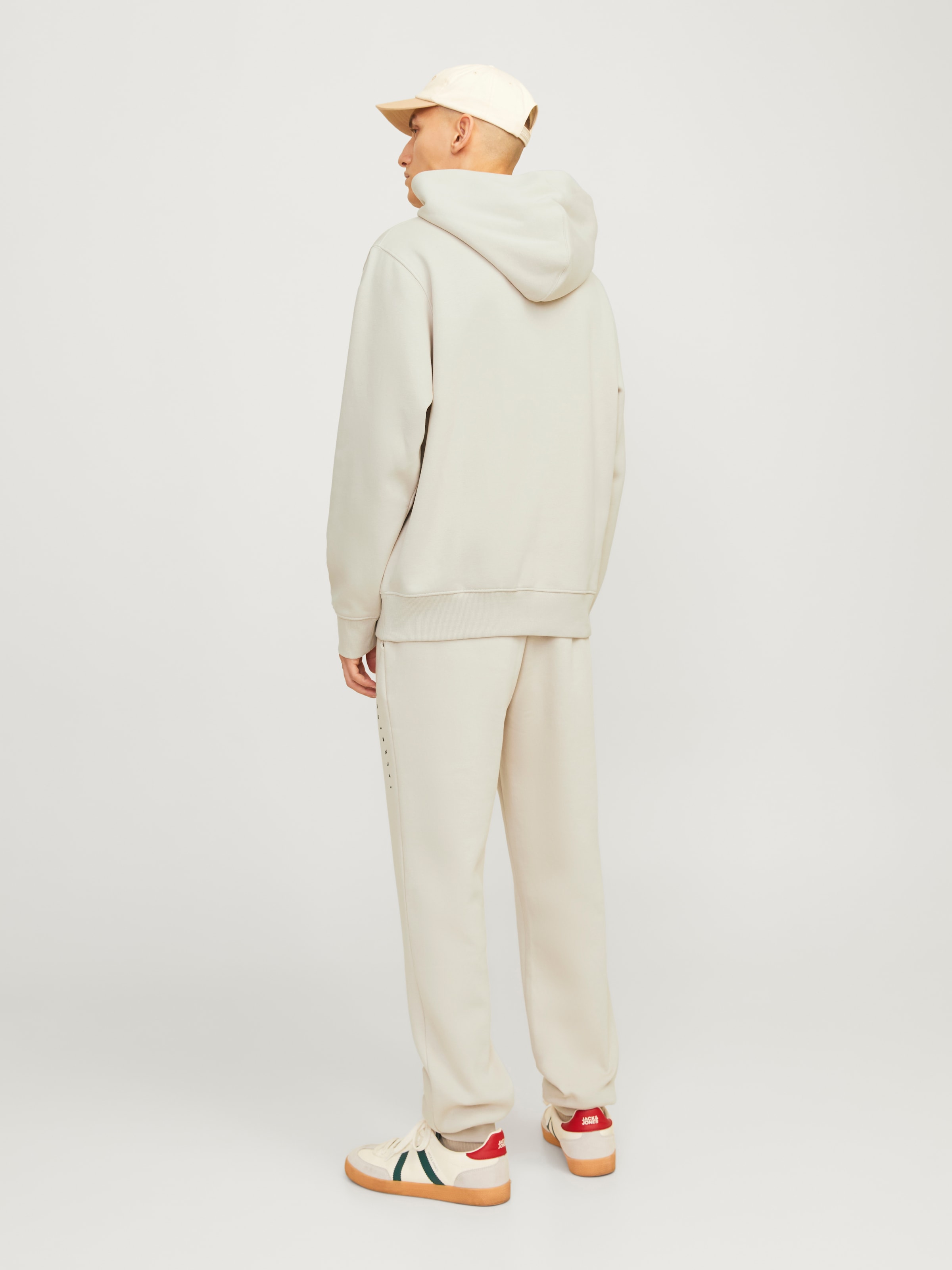 Jack & Jones Kapuzensweatshirt »JJEURBAN EDGE SWEAT HOOD NOOS«, mit Kängurutasche
