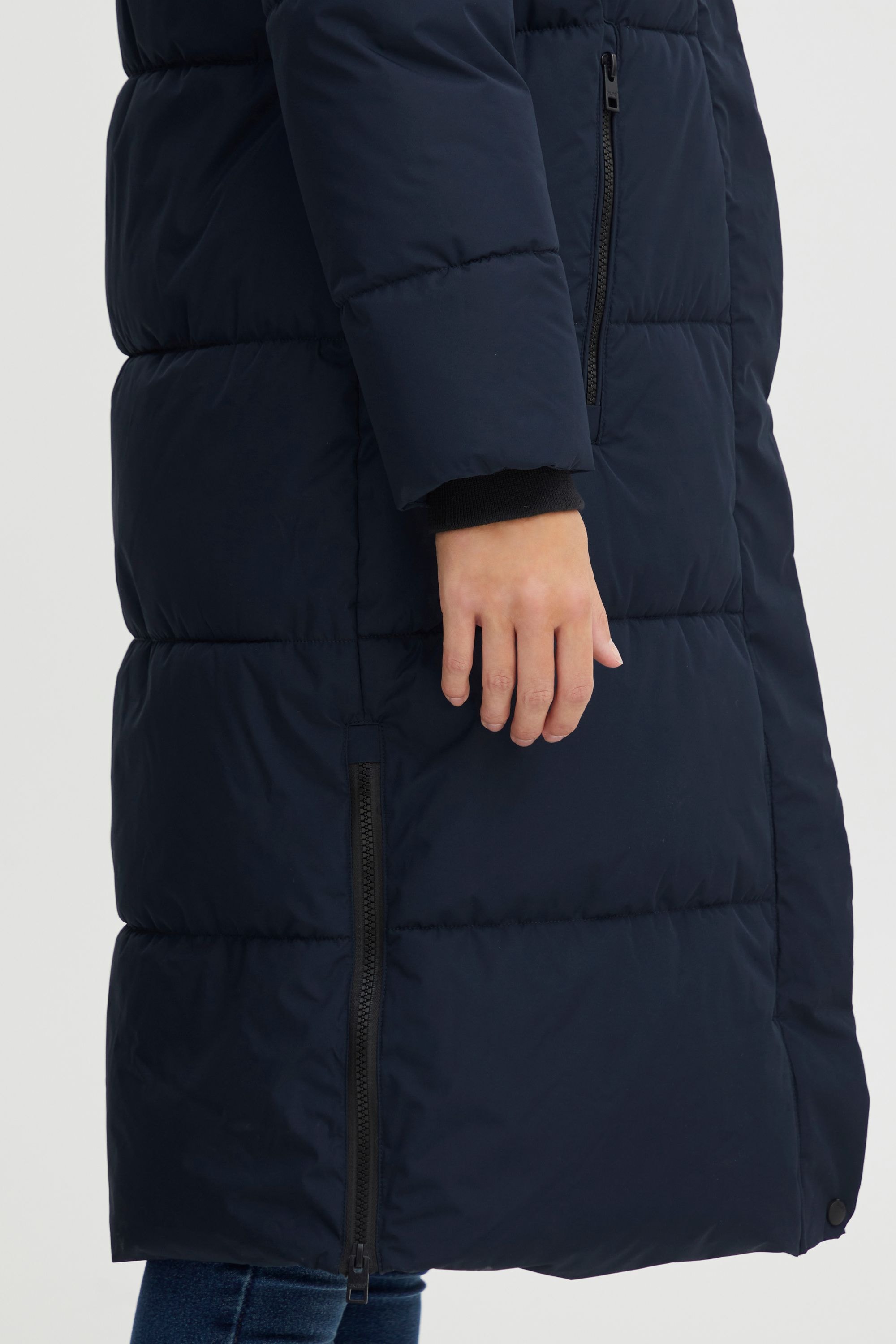 OXMO Winterjacke »Winterjacke OXJulie«, mit Kapuze