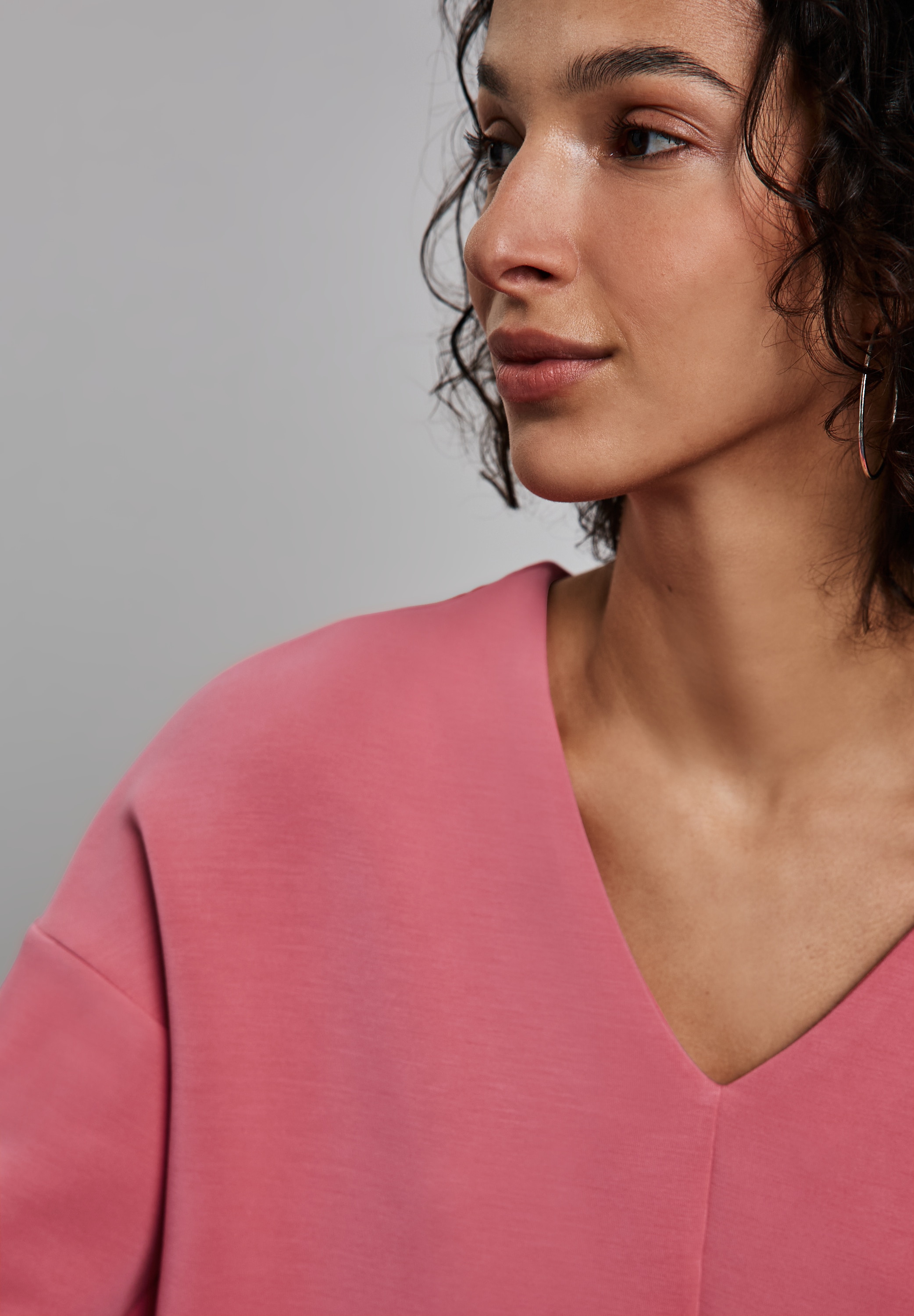 STREET ONE V-Ausschnitt-Pullover, mit Bündchen