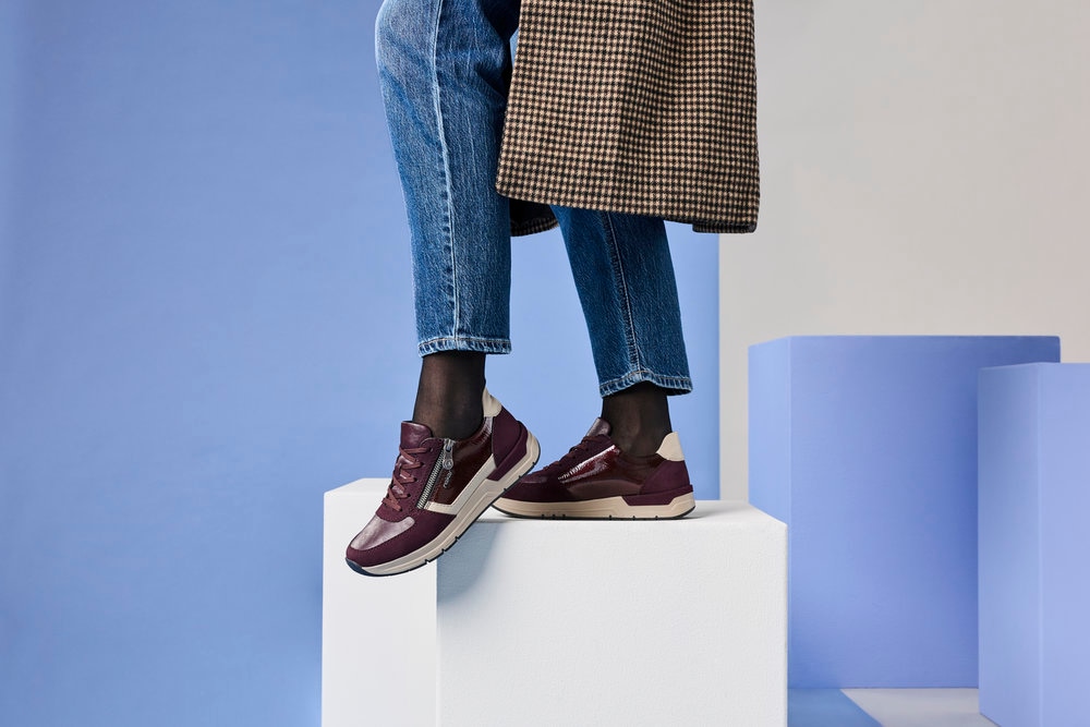 Rieker Sneaker  Freizeitschuh, Schnürschuh, Halbschuh mit modischen Akzenten