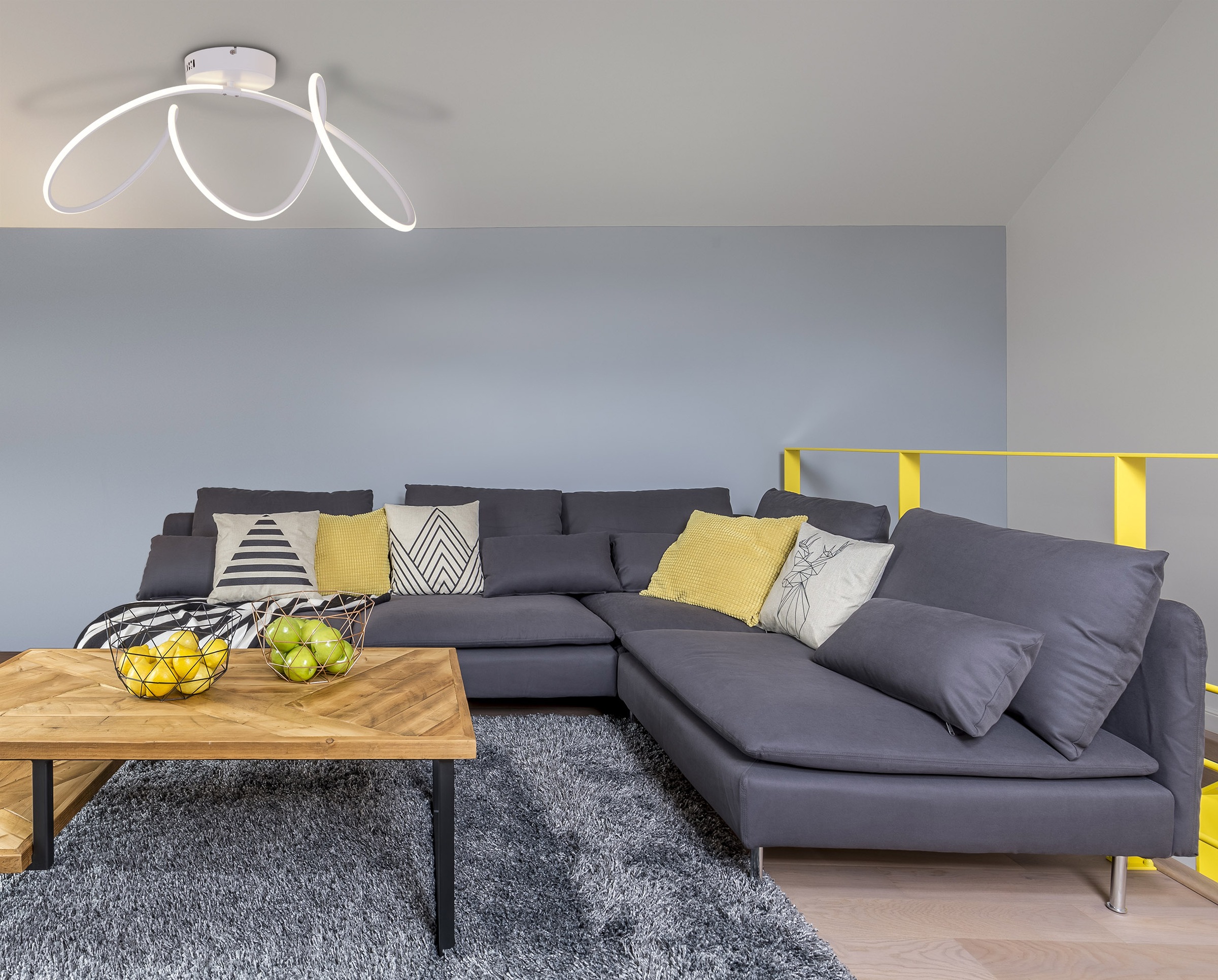 näve LED Deckenleuchte »Odrive« LED-Modul 1 Stk. Warmweiß schleifenähnlich geschwungene Leuchtstreifen, weiß, L: 67cm, H: 30cm