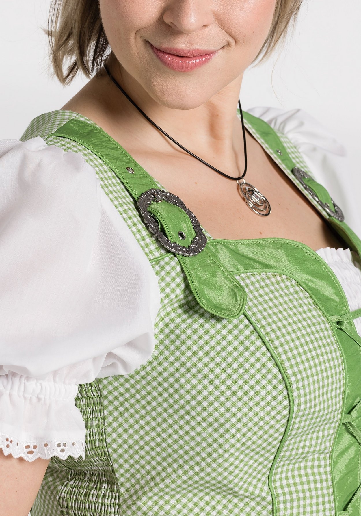 Sheego Trachtenbluse »Trachtenbluse im Trachten-Look«, im Trachten-Look