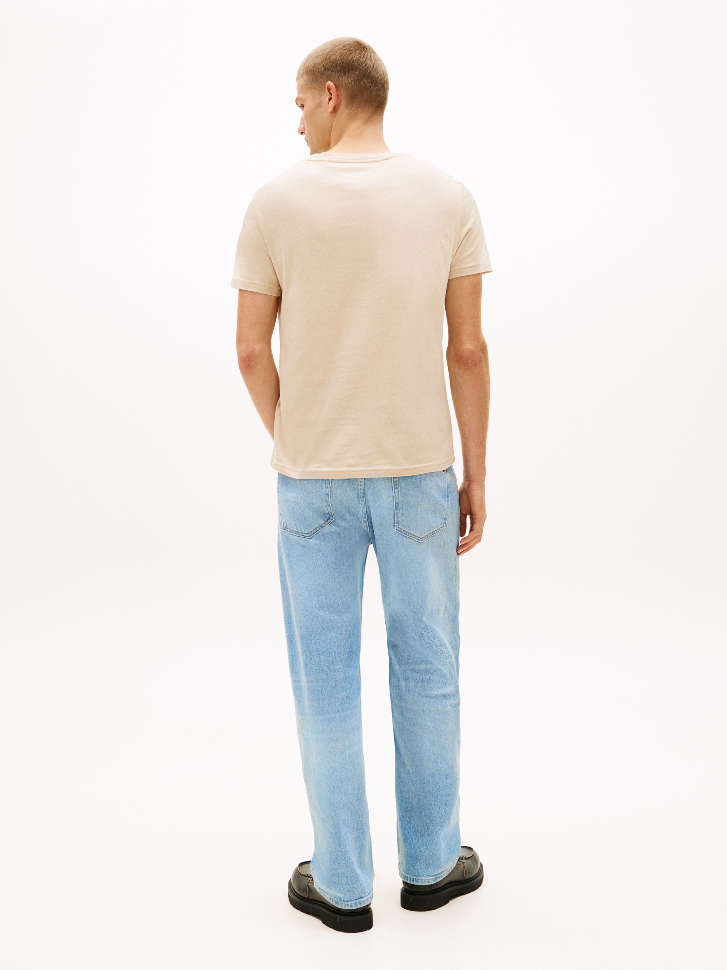 Tommy Jeans Rundhalsshirt »TJM XSLIM 2PACK JERSEY TEE EXT« Packung, 2er-Pack,  Logostickerei, 2Pack