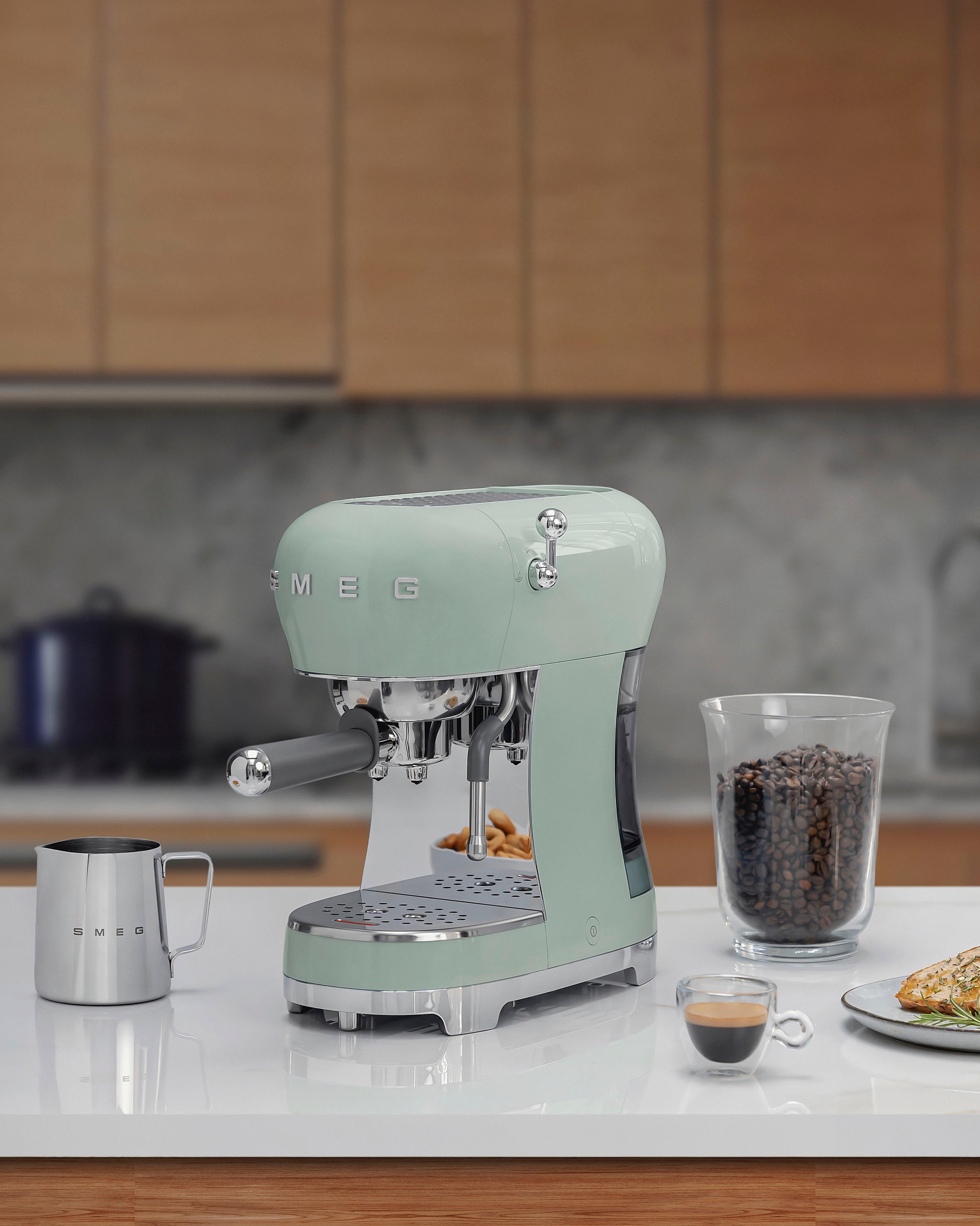 Smeg Espressomaschine »ECF02PGEU«