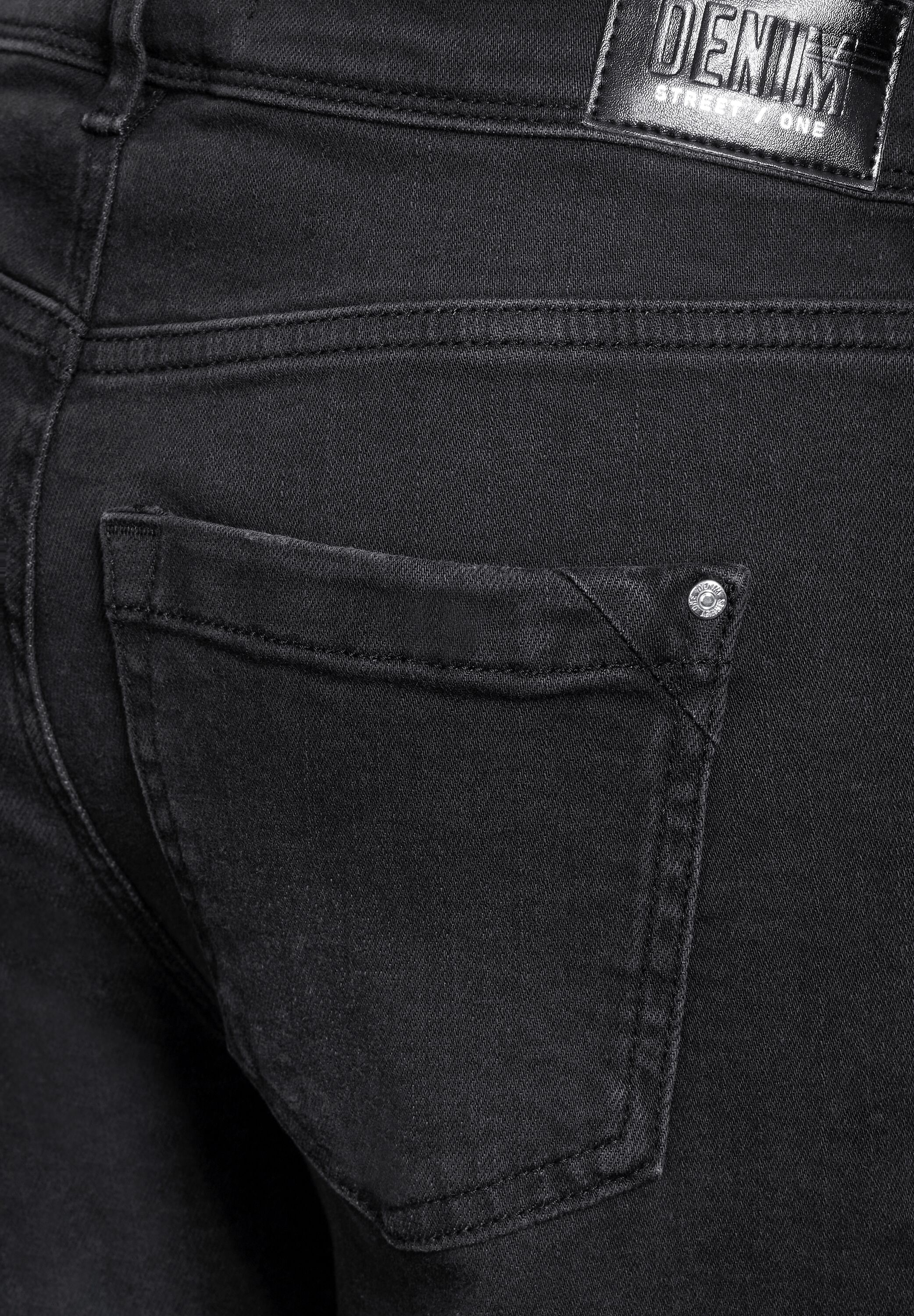STREET ONE 5-Pocket-Jeans »Denim-Kick Flared«, slim fit mit Stretch