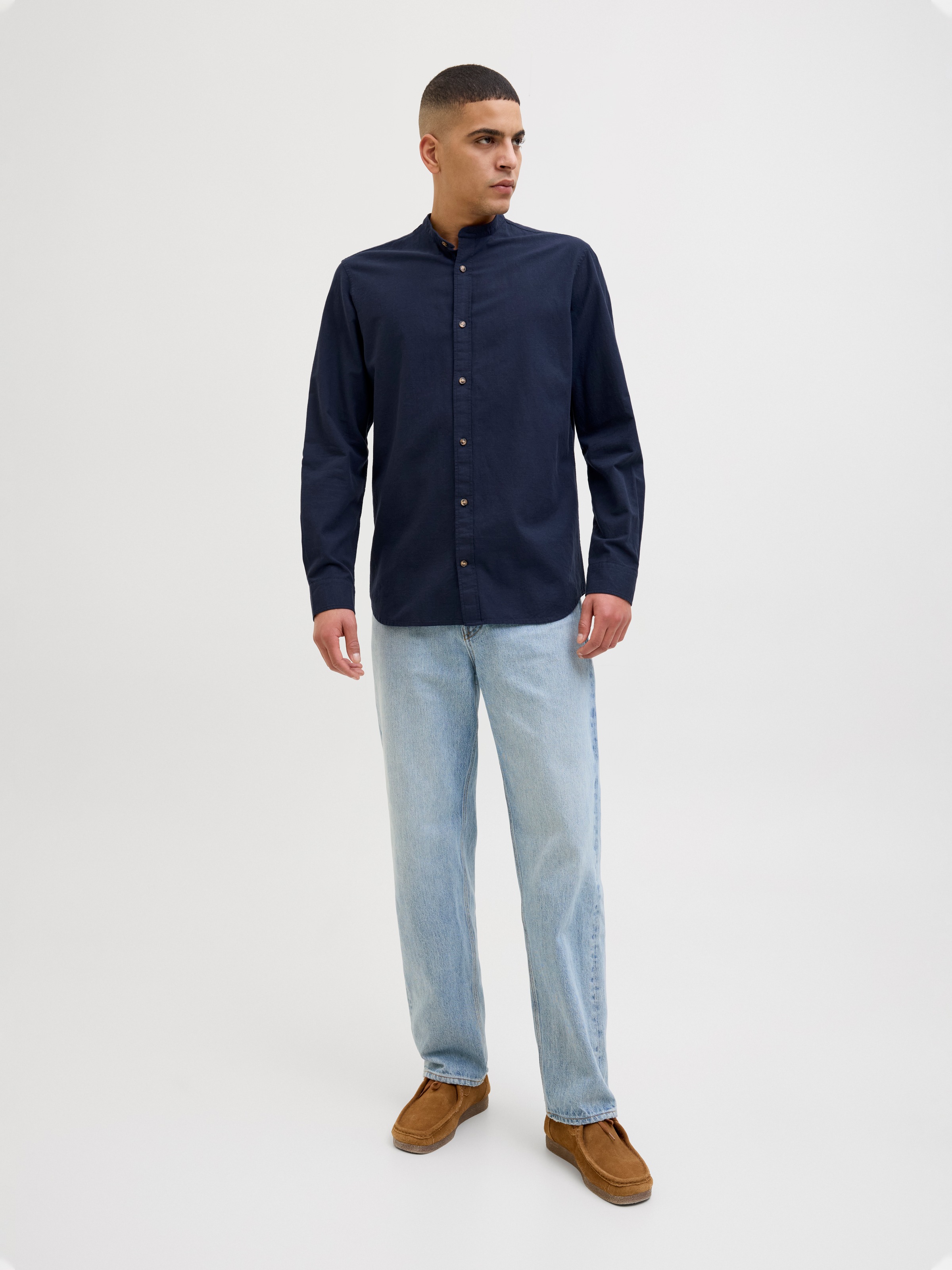 Jack & Jones Langarmhemd »JJESUMMER BAND SHIRT LS SN«, mit Bandkragen