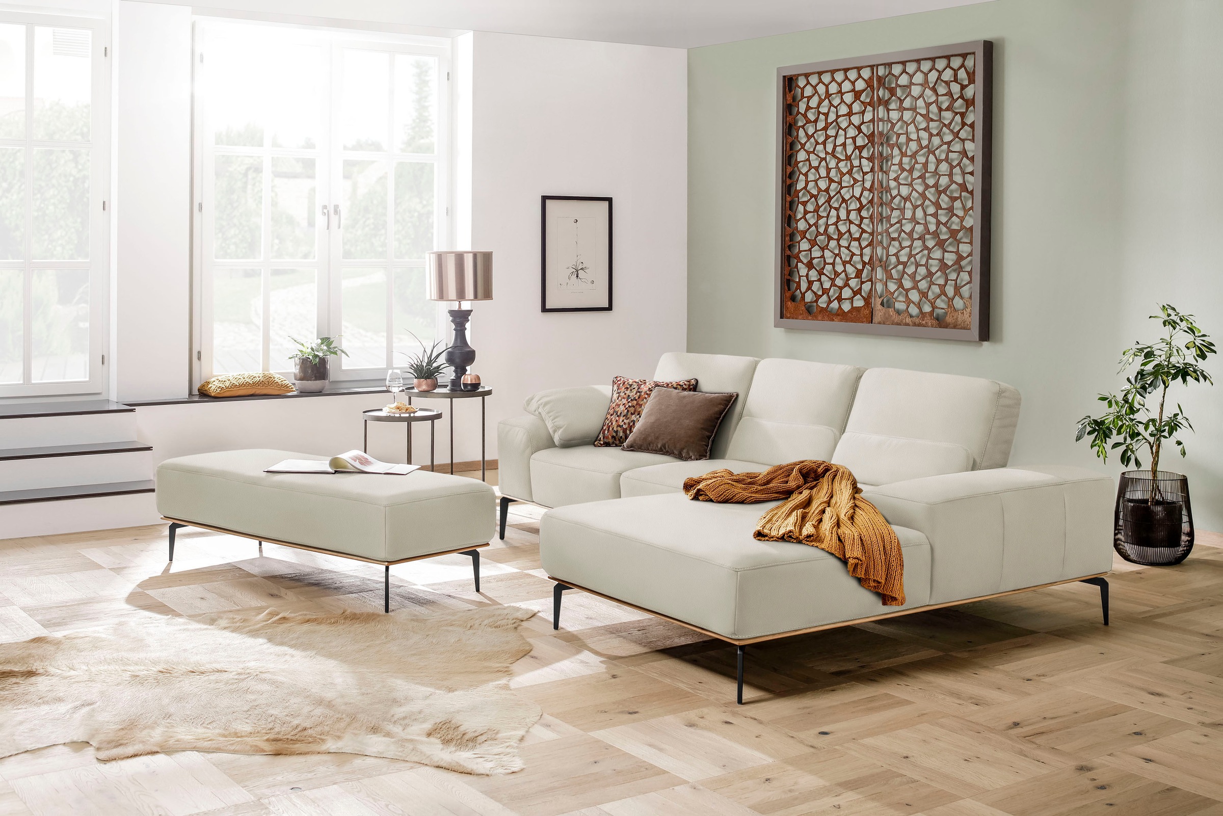 W.SCHILLIG Ecksofa »run, Designsofa mit tollem Sitzkomfort, bequem, L-Form«, mit Holzsockel, Füße in Schwarz pulverbeschichtet, Breite 279 cm
