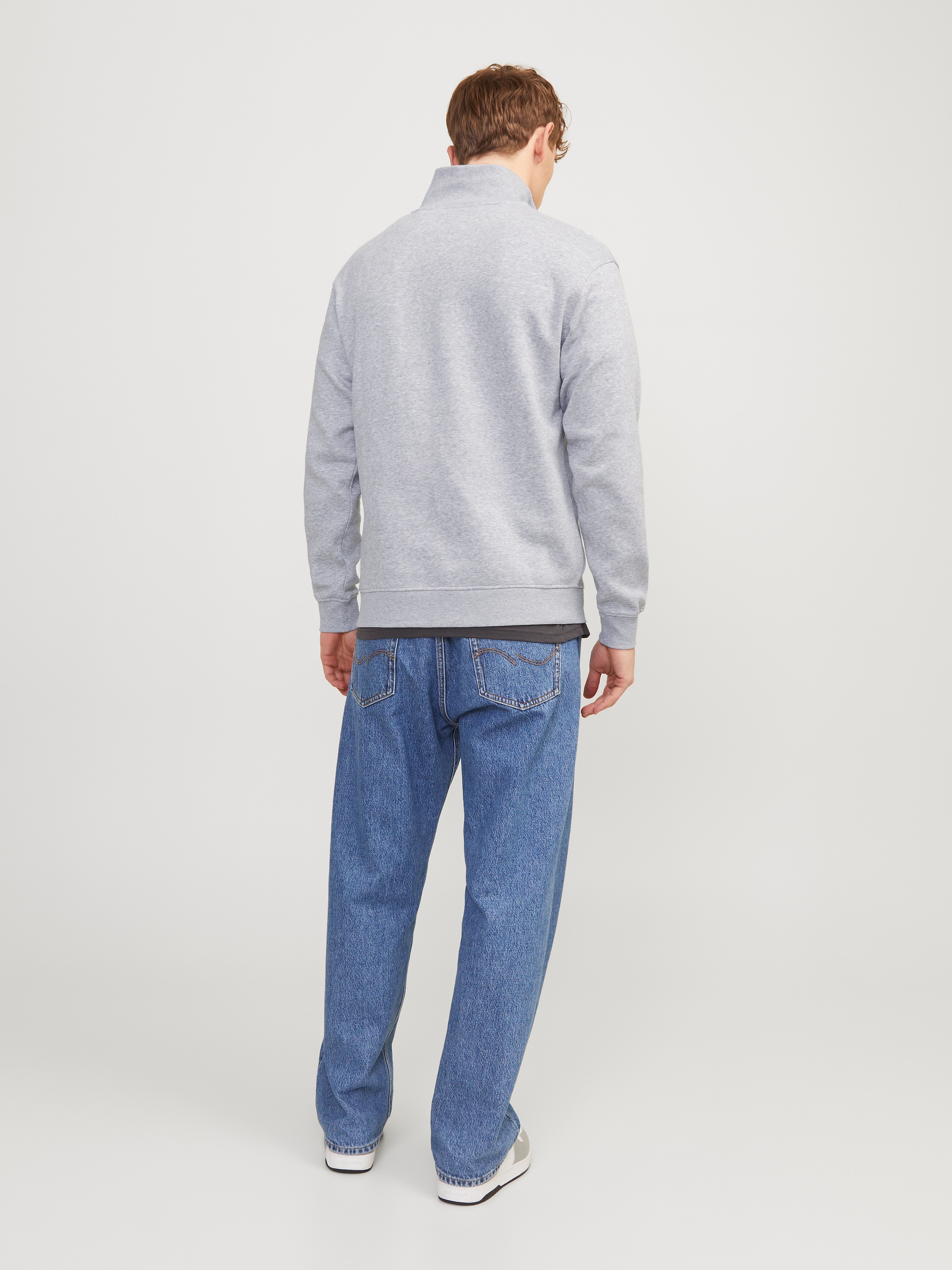 Jack & Jones Sweatshirt »JJEBRADLEY SWEAT HALF ZIP NOOS«, mit Troyer Kragen