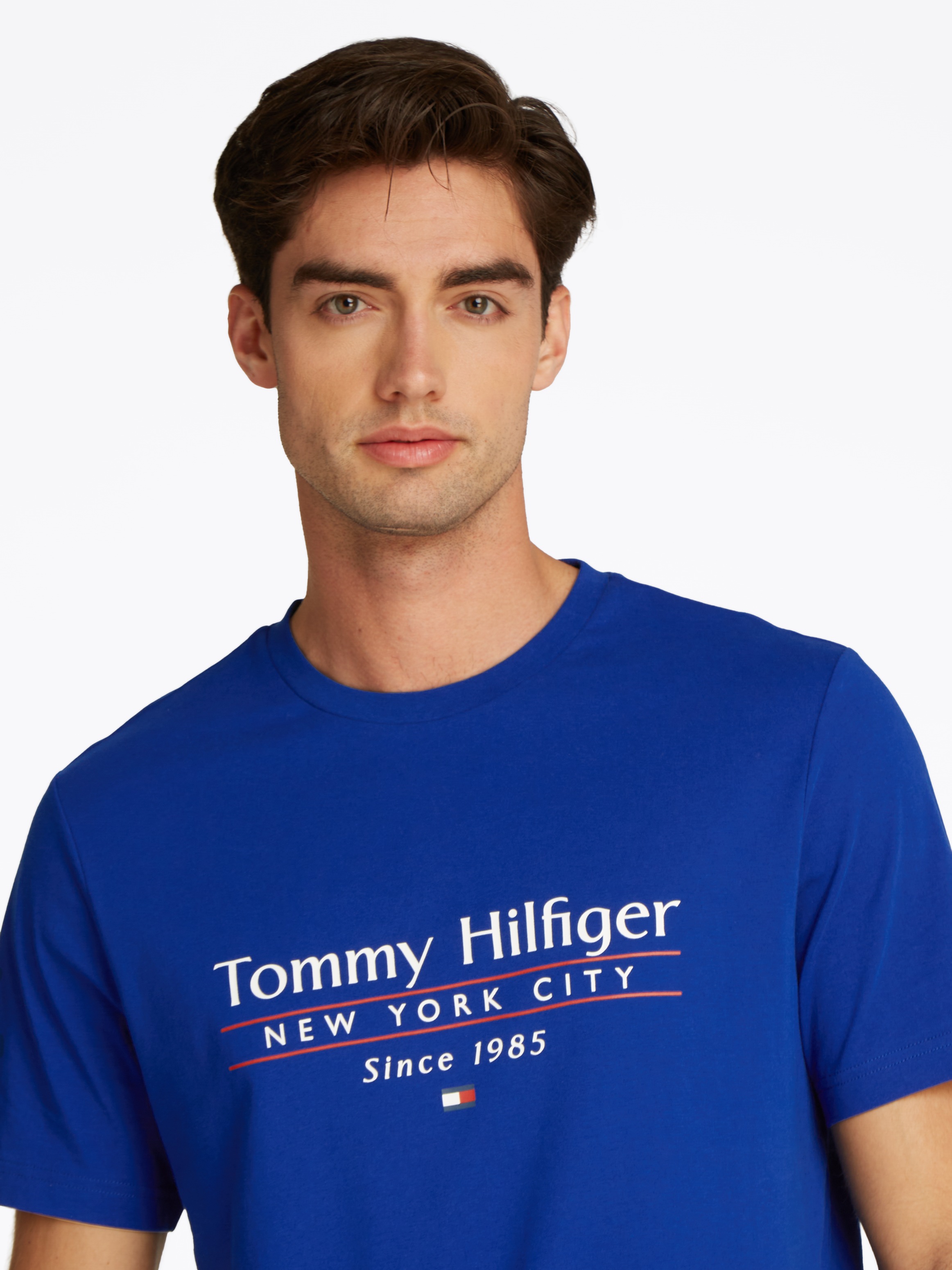 Tommy Hilfiger T-Shirt »HILFIGER CENTER STACK TEE«, mit großem Schriftprint