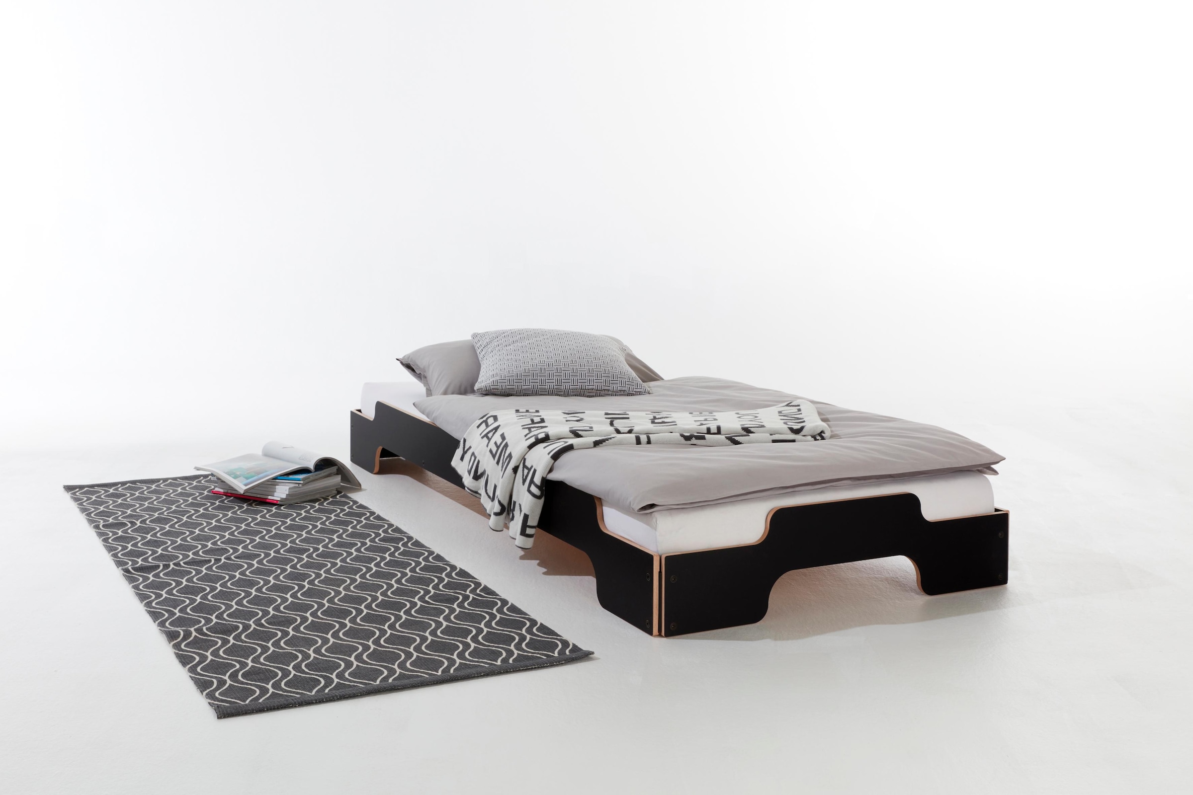 Müller SMALL LIVING Stapelbett »STAPELLIEGE Klassik (eine Liege)«, Gestellhöhe: 23,5 cm, ausgezeichnet mit dem German Design Award - 2019