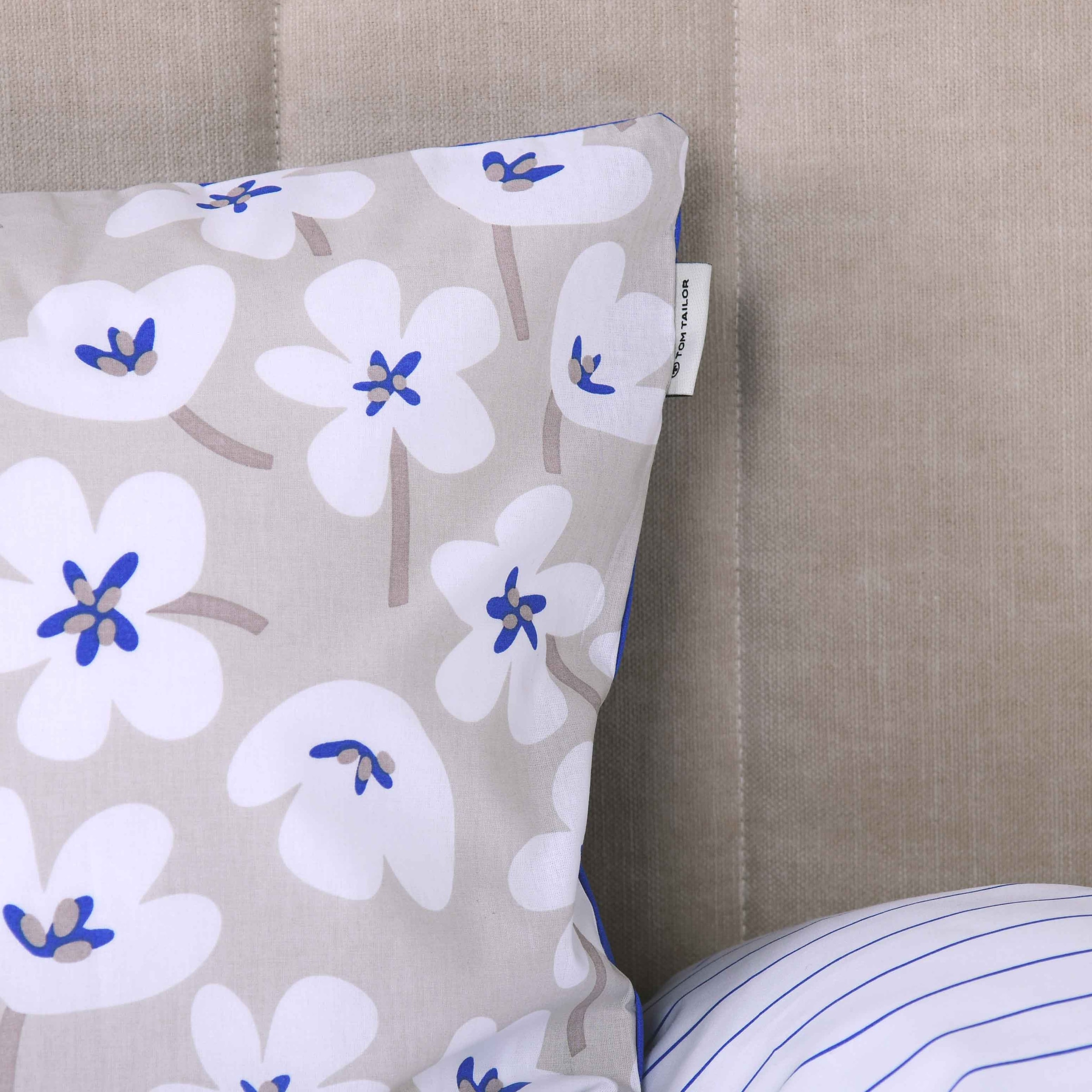 TOM TAILOR HOME Kissenhülle »new bedroom, FRESH FLOWERS, 40x40cm oder 40x80cm« mit farbigem Markenreißverschluss