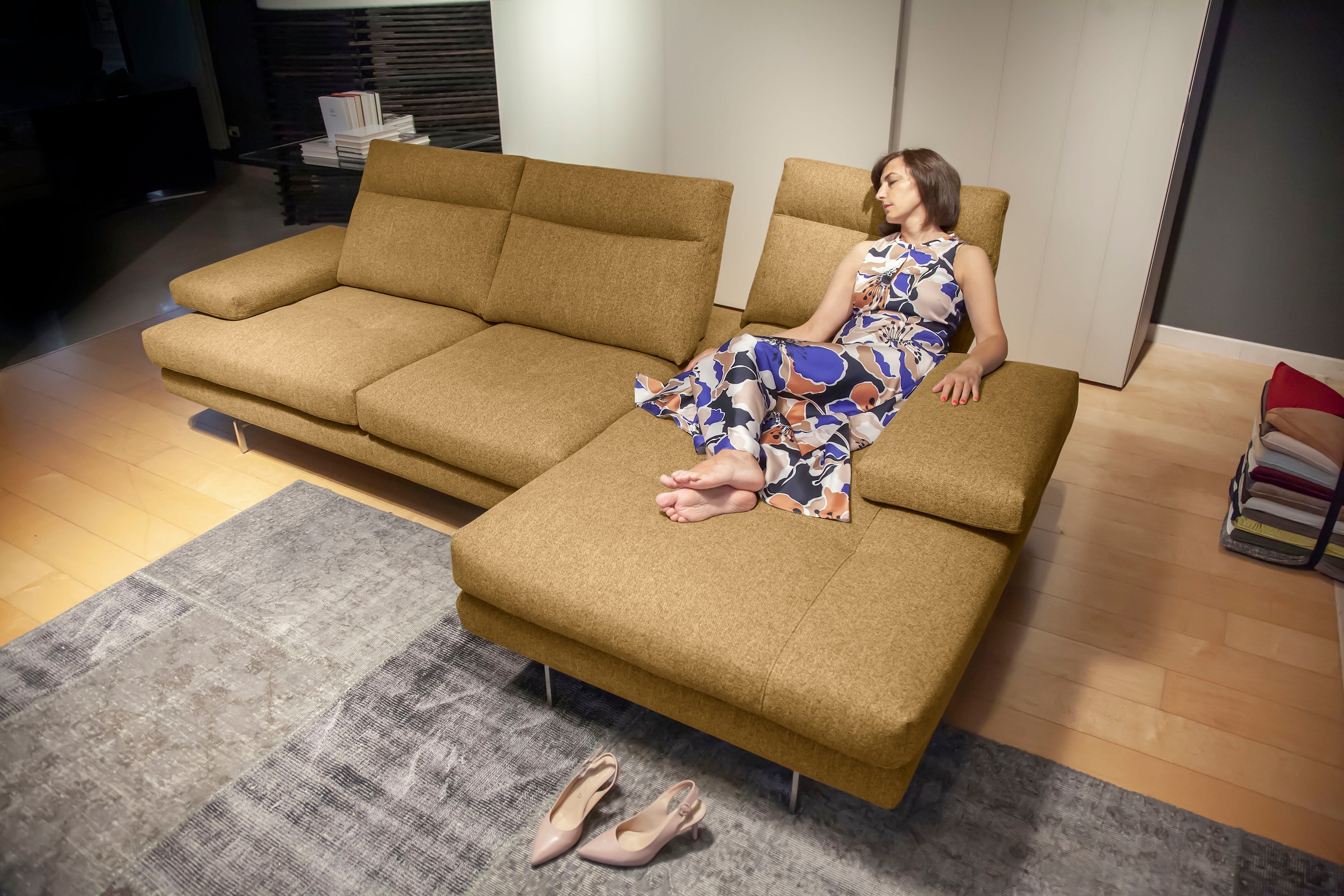 CALIA ITALIA Ecksofa »Toby Wing, L-Form, Designsofa mit sensationellem Sitzkomfort«, inklusive Sitztiefenverstellung, Füße in chrom glänzend