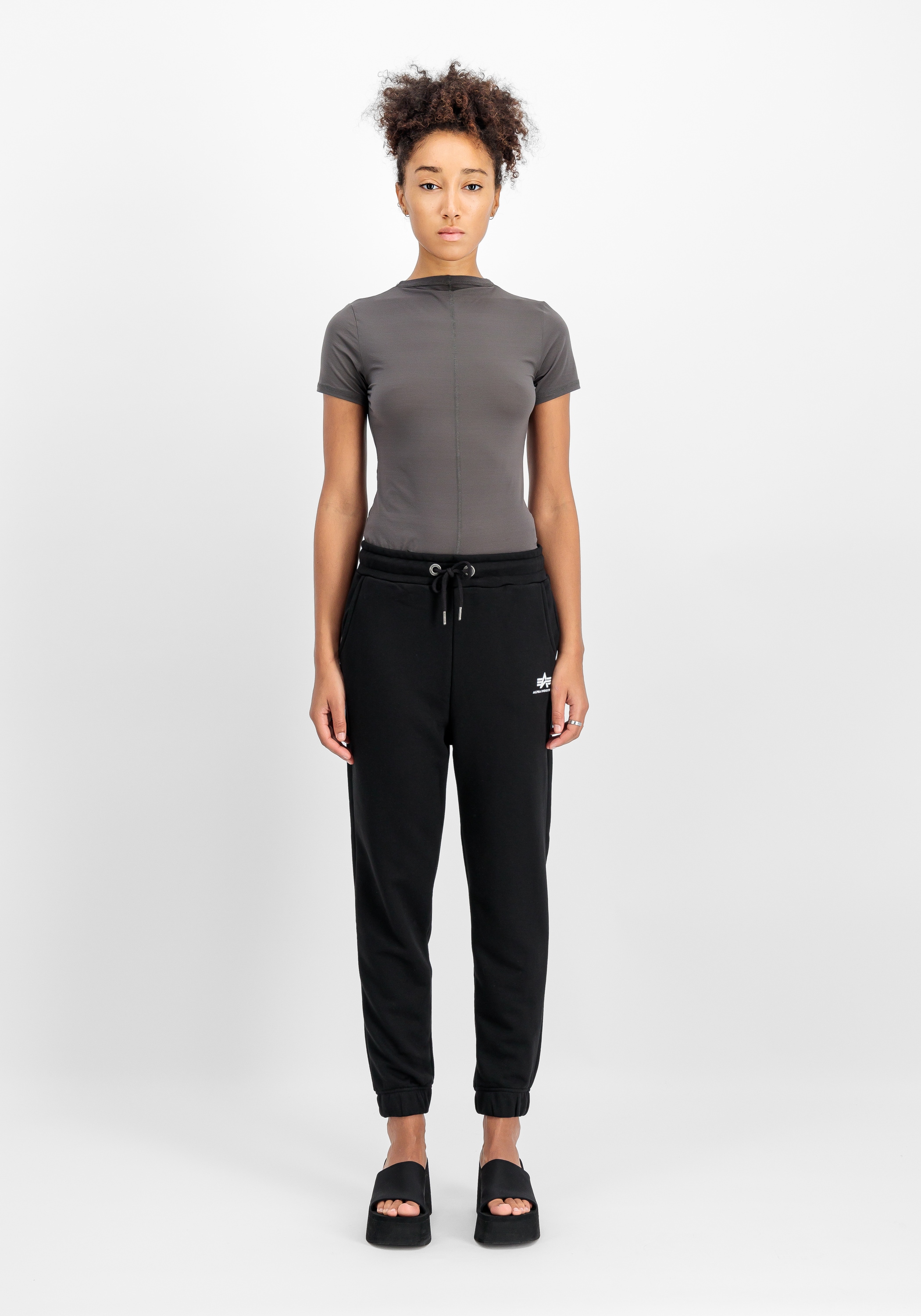 Alpha Industries Jogginghose »Alpha Industries Women - Jogger Basic Jogger SL W«