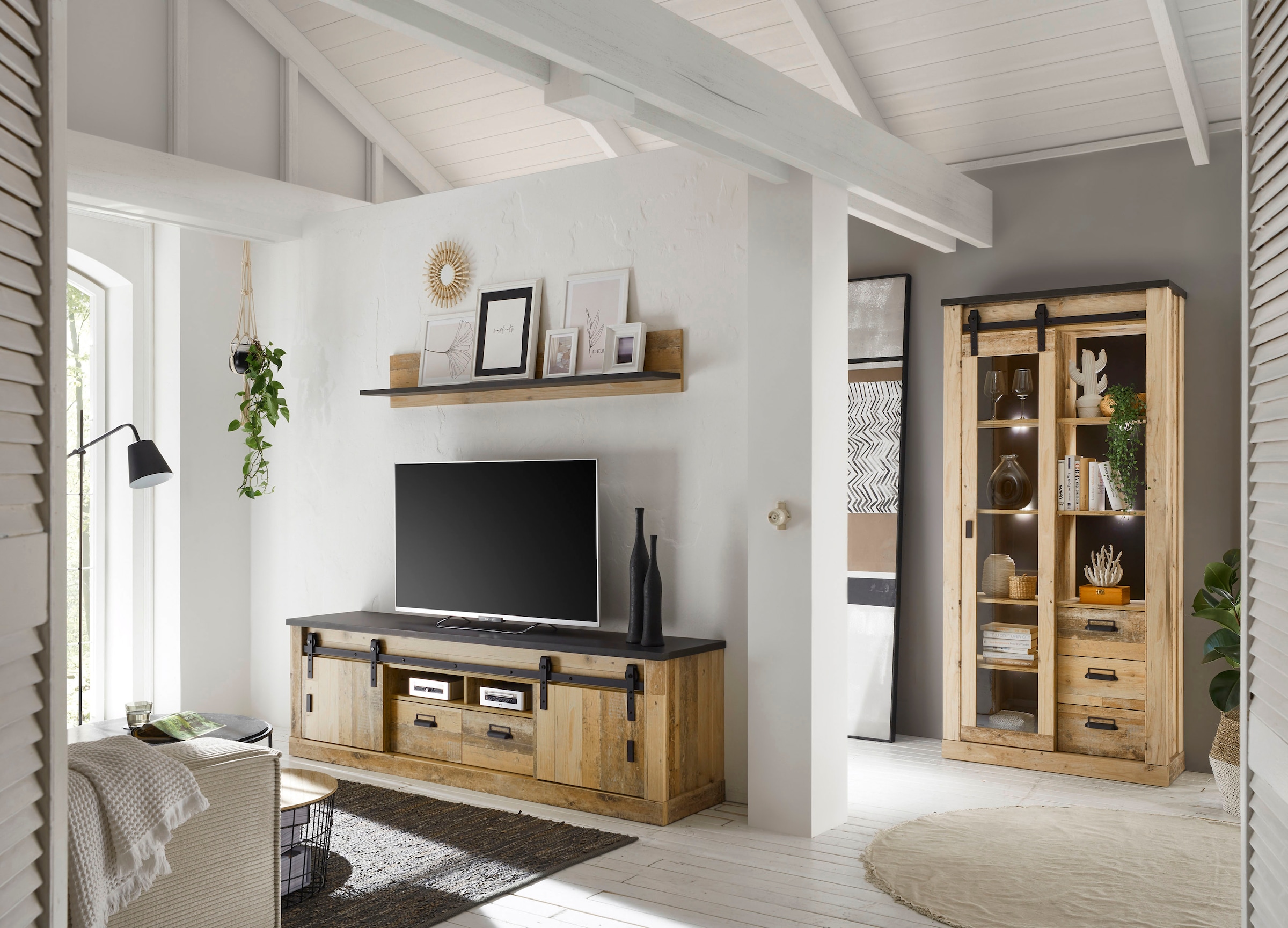 Home affaire Wohnwand »SHERWOOD«, (3 St.), Scheunentorbeschlag und Apothekergriffe aus Metall, Höhe 201 cm