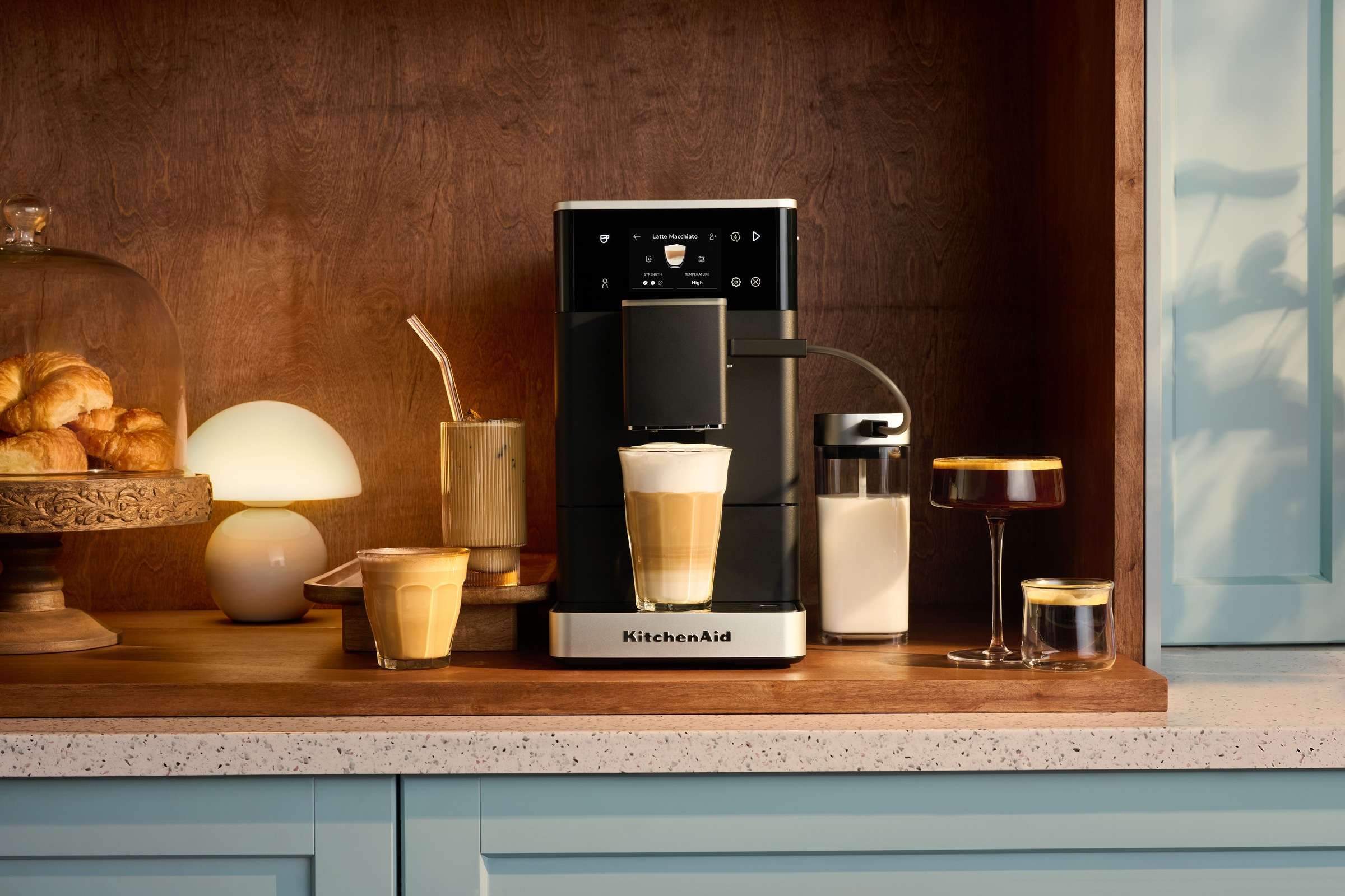 KitchenAid Kaffeevollautomat »5KES8454EBM« Zertifiziert von Quiet Mark. Sehr leise bei der Zubereitung