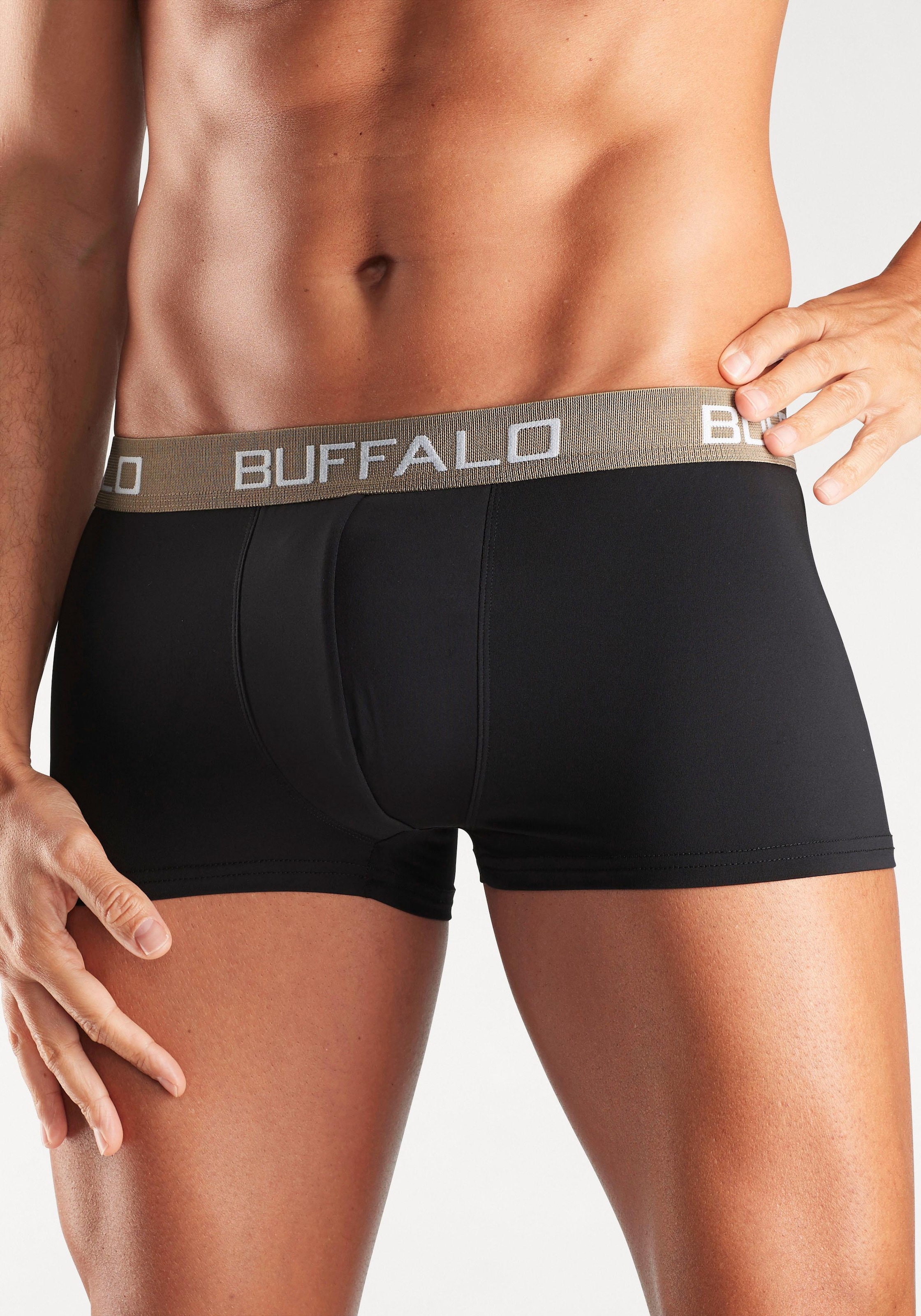 Buffalo Hipster, (Packung, 4 St.), knapp sitzende Boxershorts mit Kontrastbund aus Baumwollmischung
