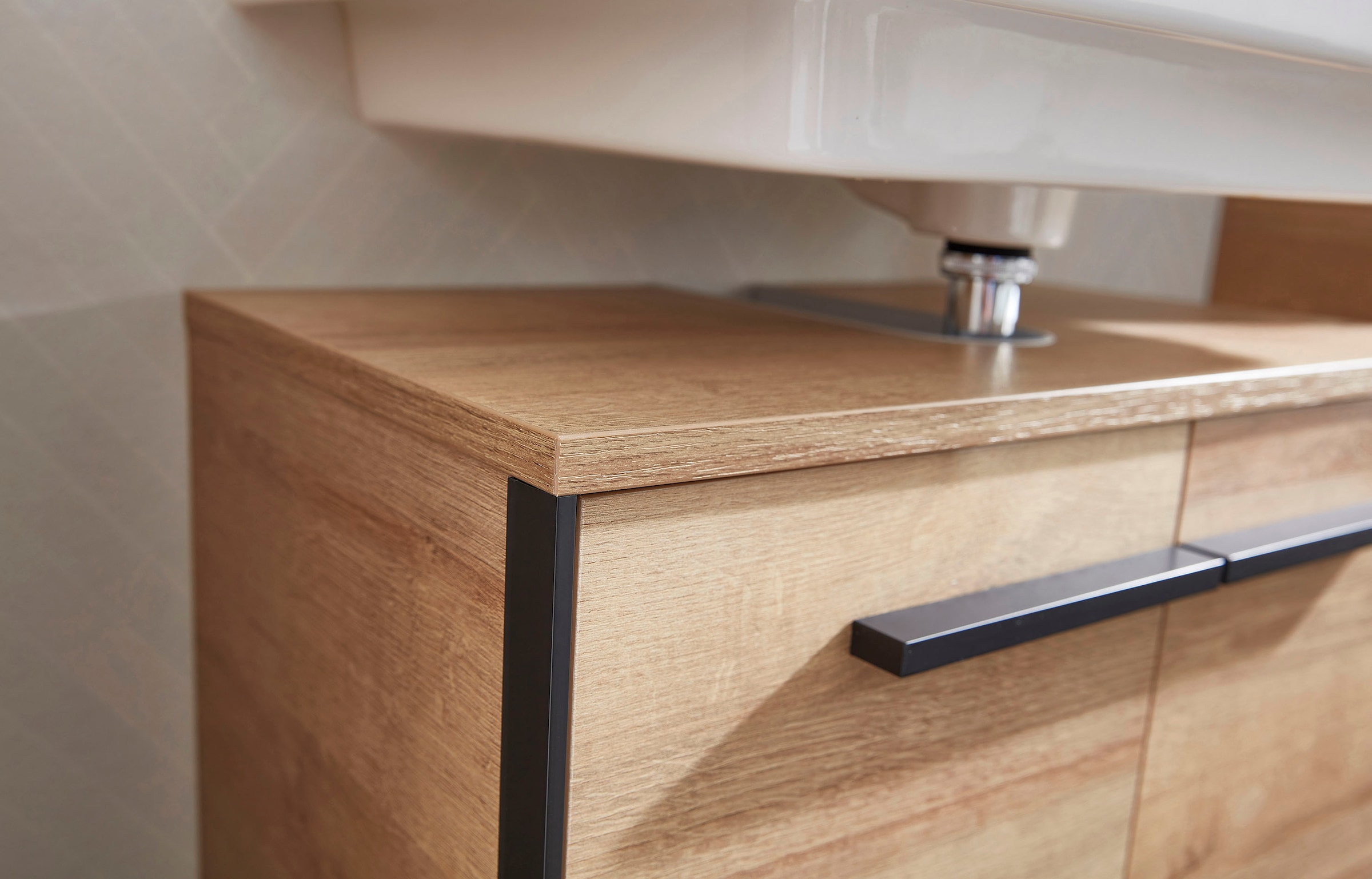 Saphir Badmöbel-Set »Quickset 395 5-teilig, Waschbeckenunterschrank mit LED-Spiegelschrank« 6 Stk. tlg.