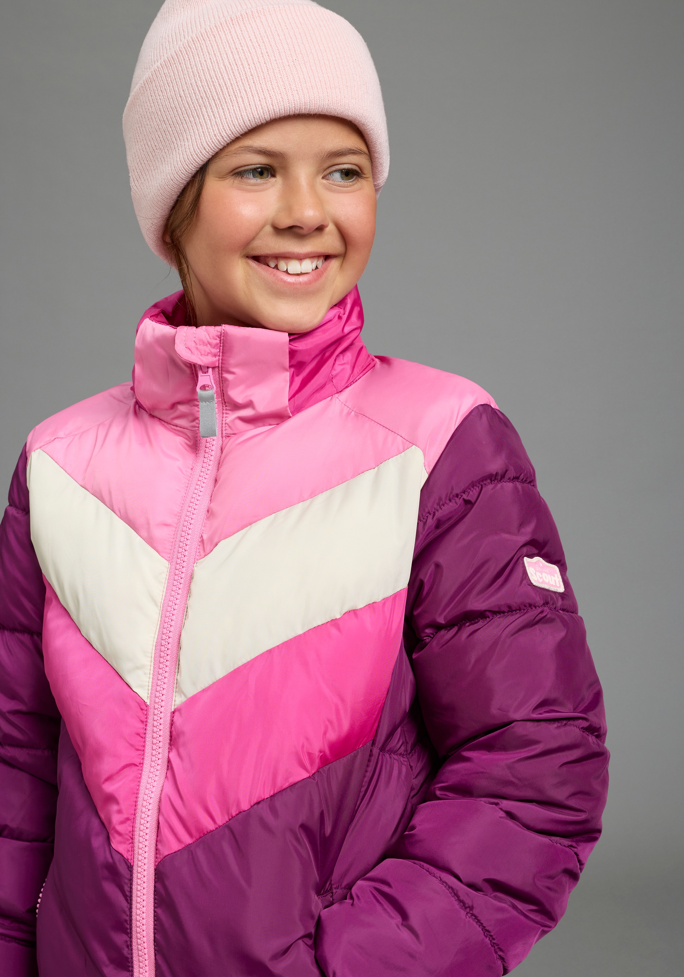 Scout Winterjacke »Winterjacke Colorblocking - NEU von SCOUT« mit Kapuze mit abnehmbarer Kapuze, mit Fleecefutter, wasser- und windabweisend
