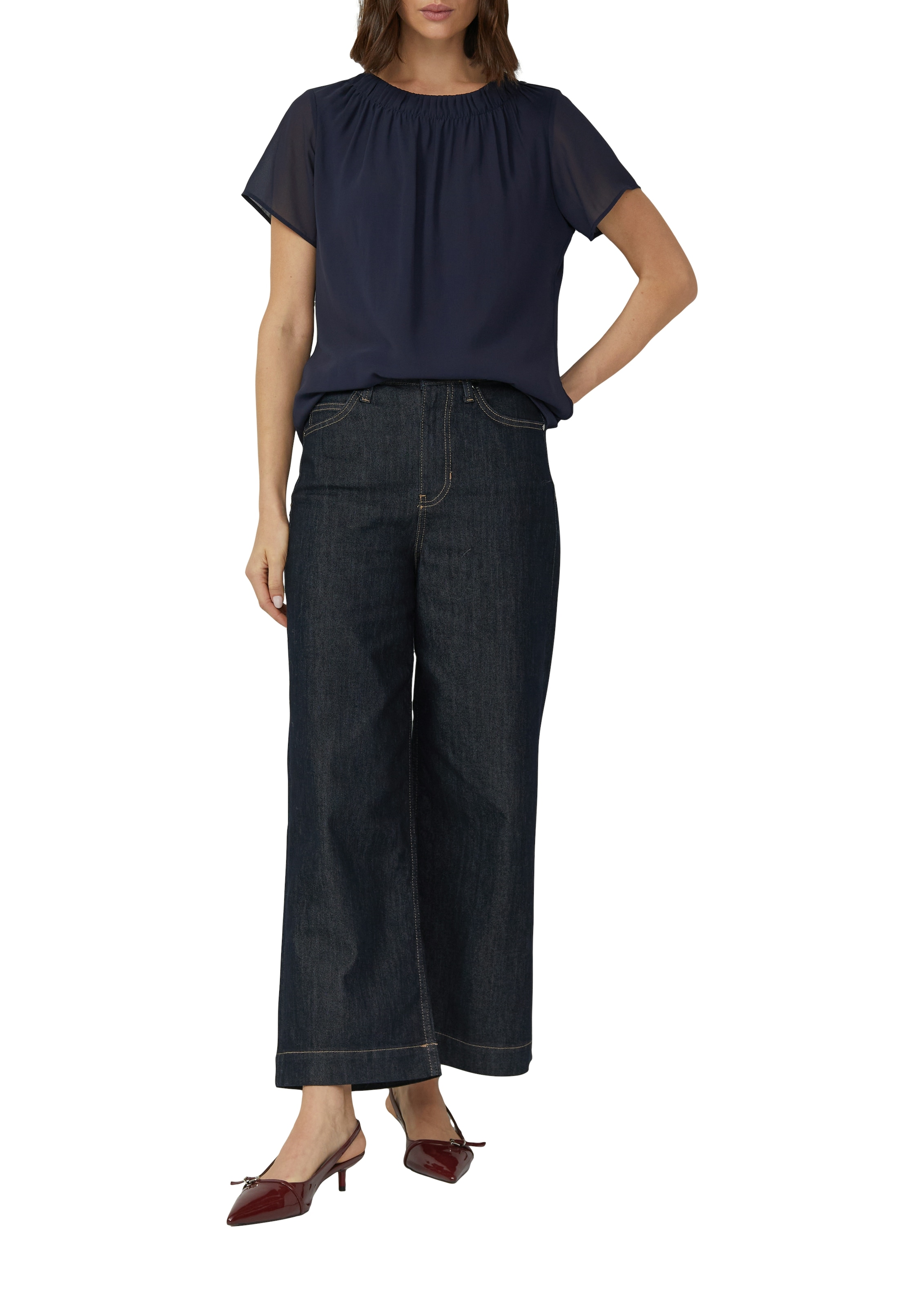 s.Oliver BLACK LABEL Kurzarmbluse mir Raffung am Ausschnitt