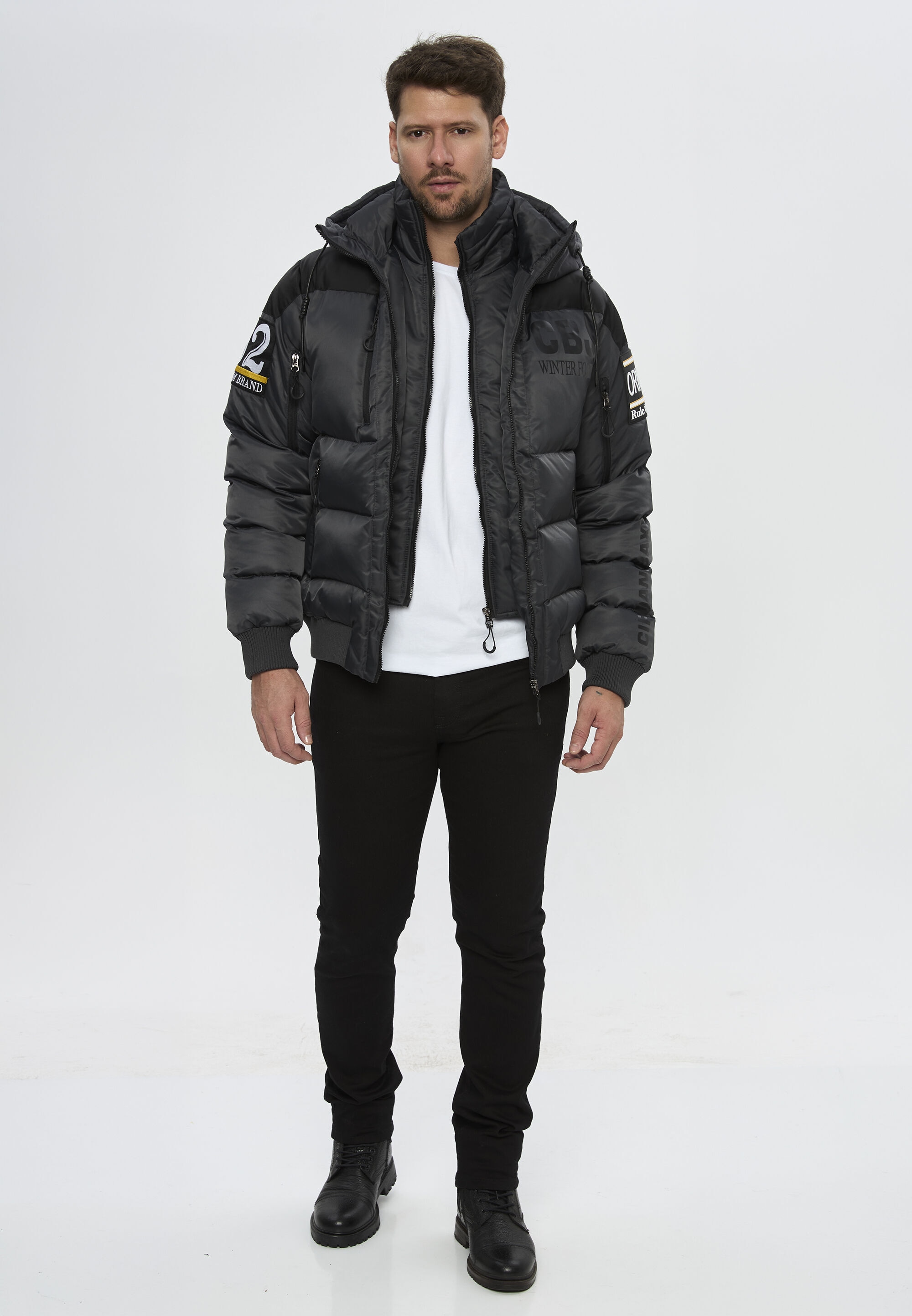 Cipo & Baxx Winterjacke »Winterjacke CM233« mit Kapuze