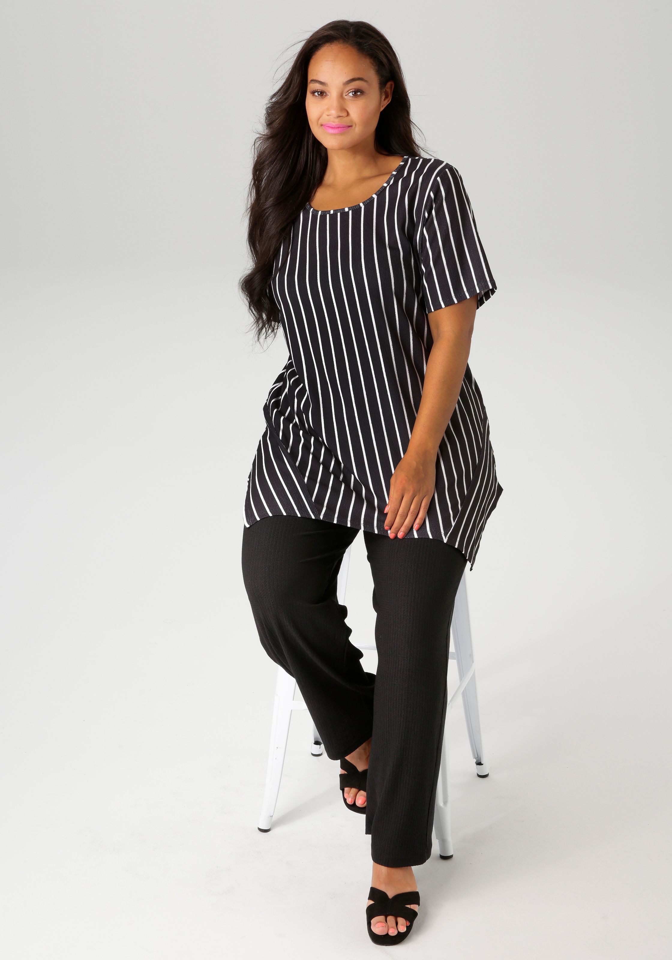 Aniston PLUS Blusenshirt, mit dezenter Streifenlook Struktur - NEUE KOLLEKTION