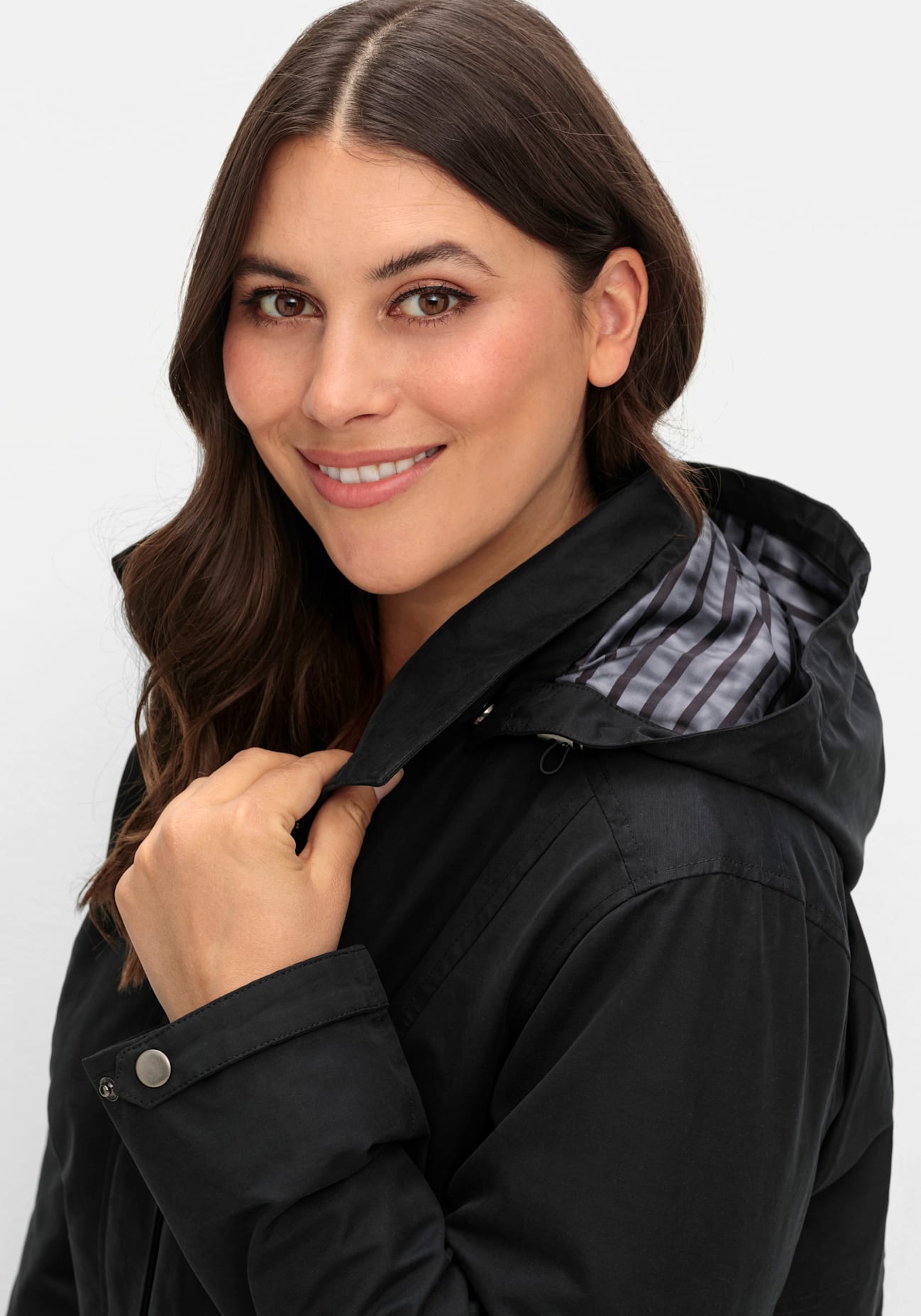 Sheego Parka, mit Kapuze