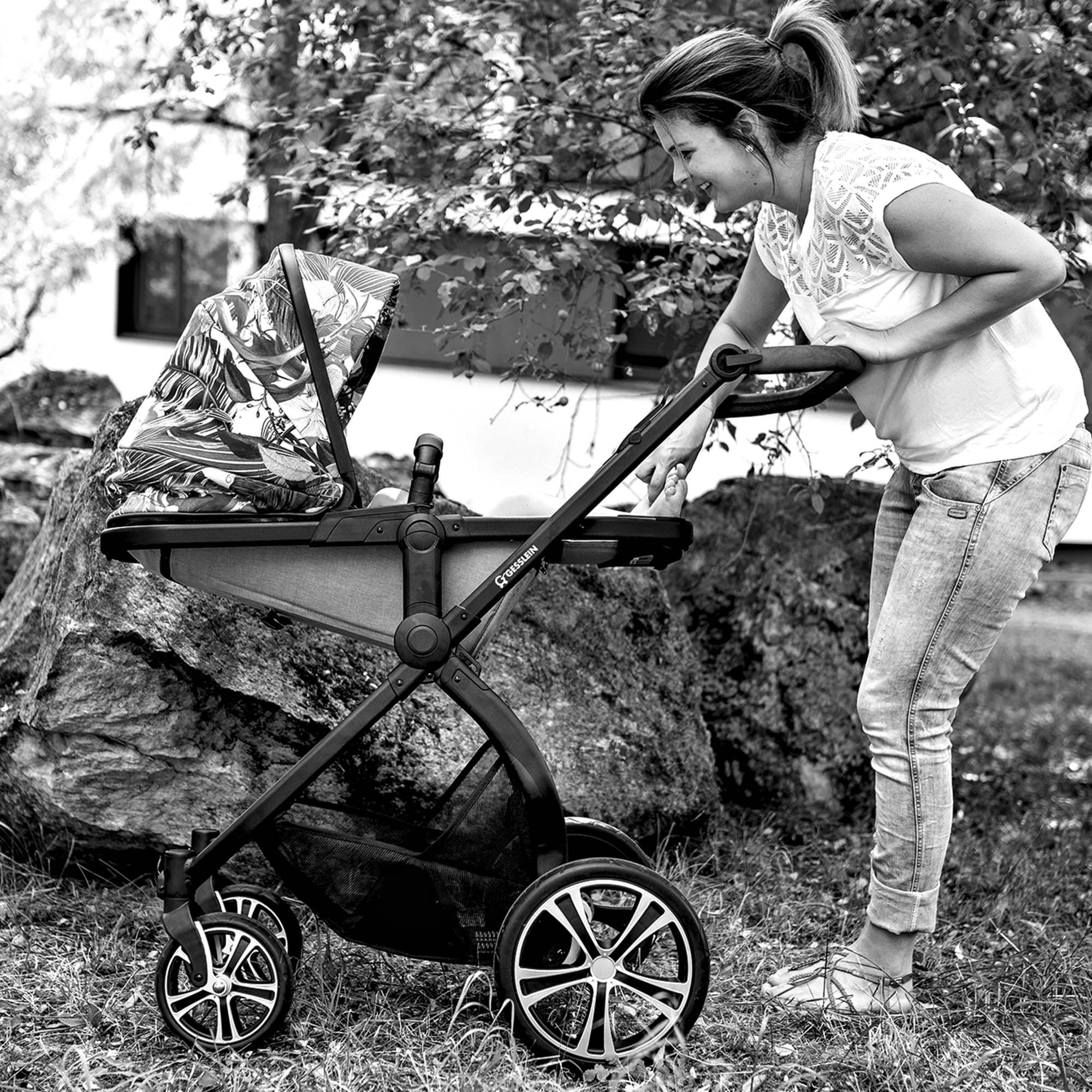Gesslein Kombi-Kinderwagen »FX4 Soft+ mit Aufsatz Life, schwarz/cognac, eisblau«, mit Babywanne C3 und Babyschalenadapter