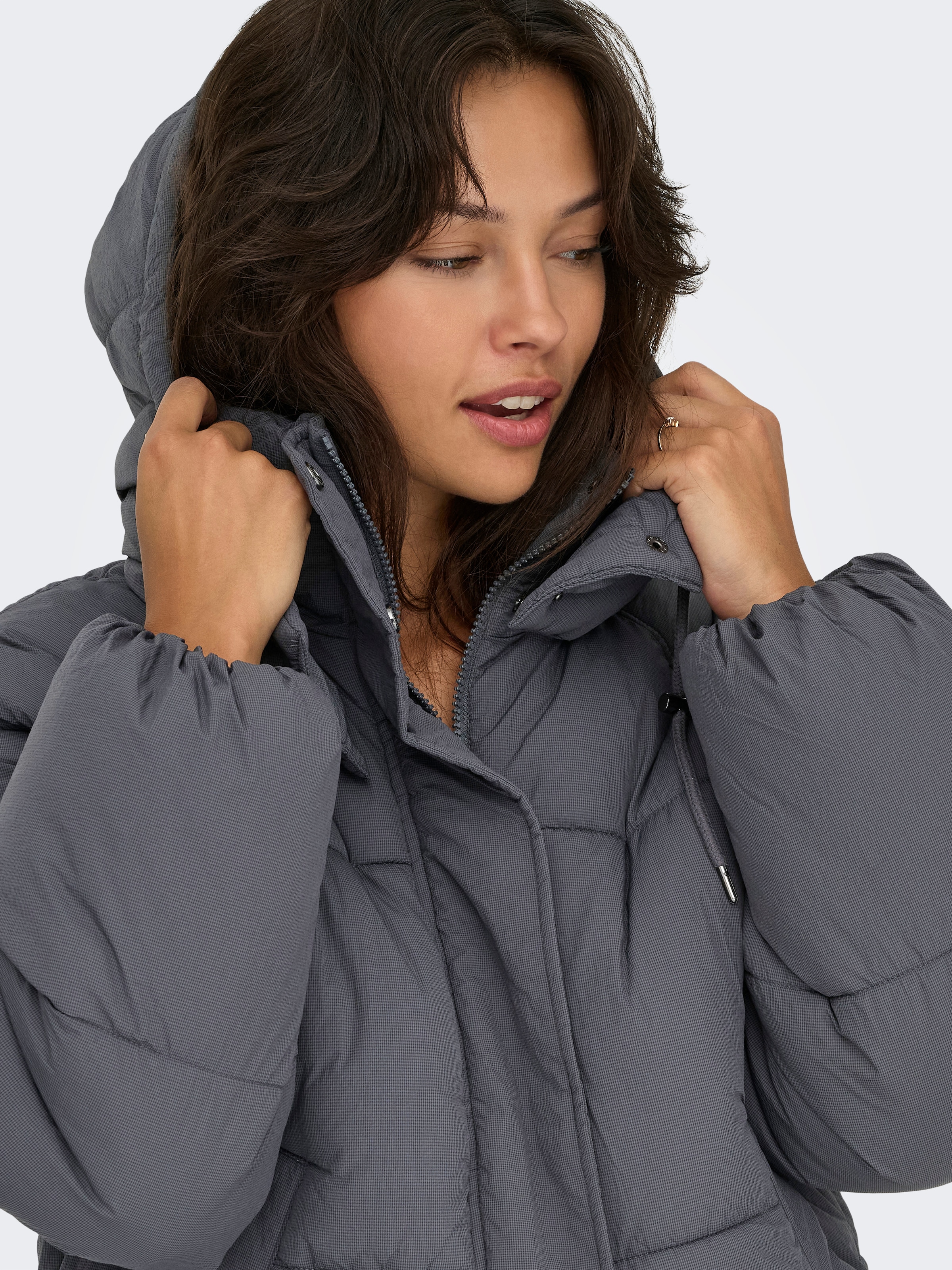 ONLY Steppjacke »ONLHOPE SHORT PUFFER JACKET CC OTW« mit Kapuze