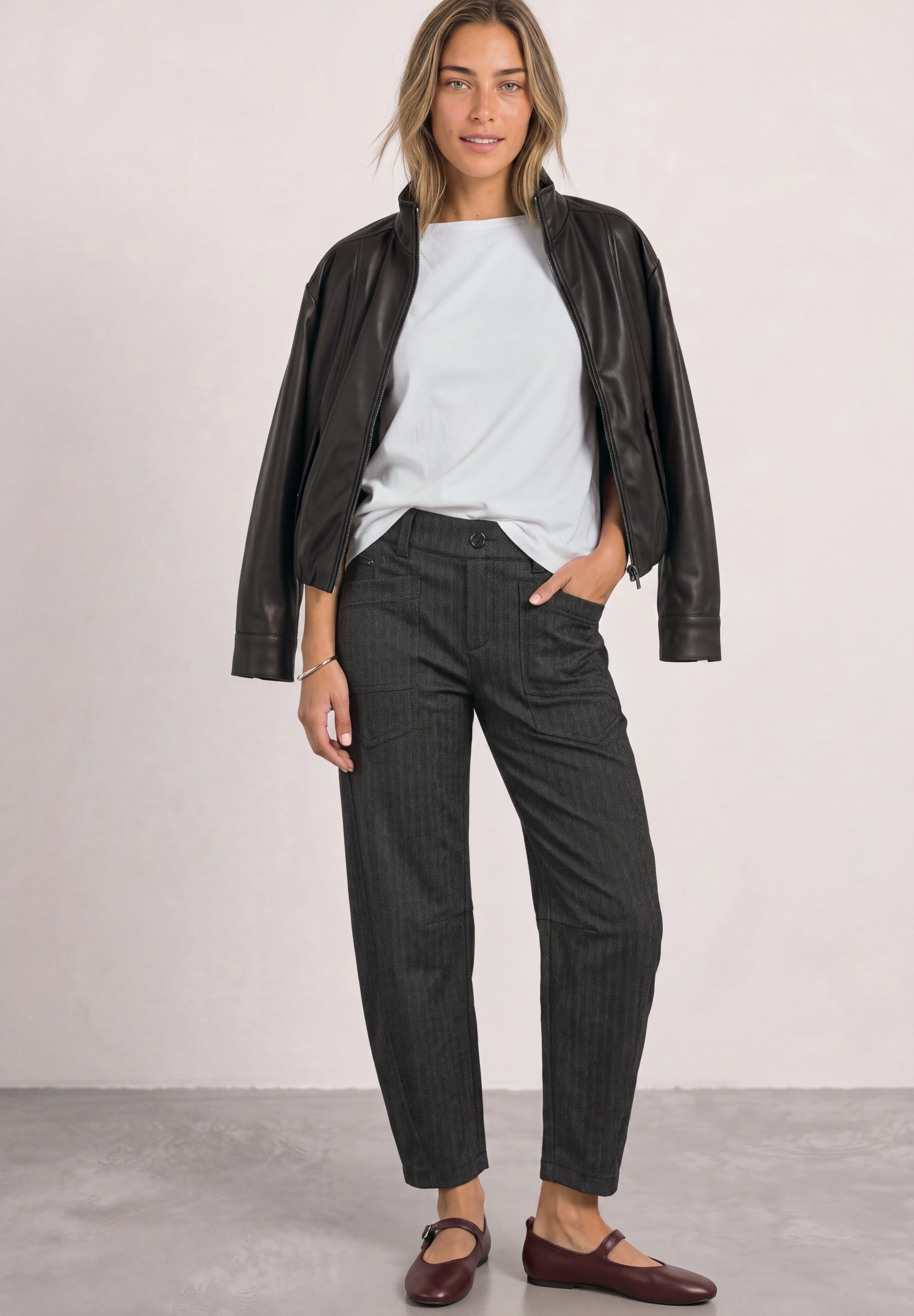 STREET ONE Stoffhose »Style Karlie«  mit Elastikbund und Fishbone Muster