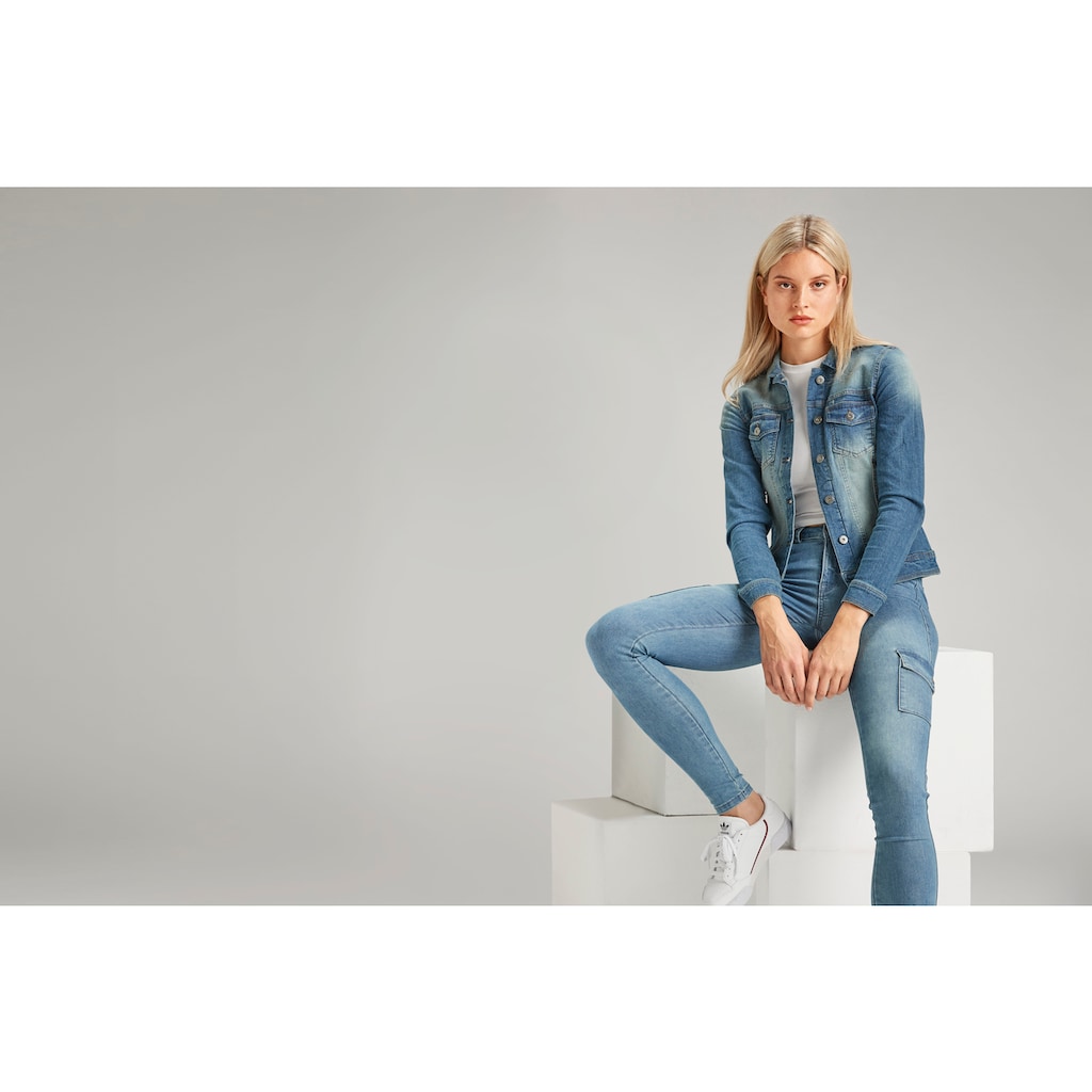 Arizona Skinny-fit-Jeans »Ultra Stretch«, High Waist mit Cargotaschen