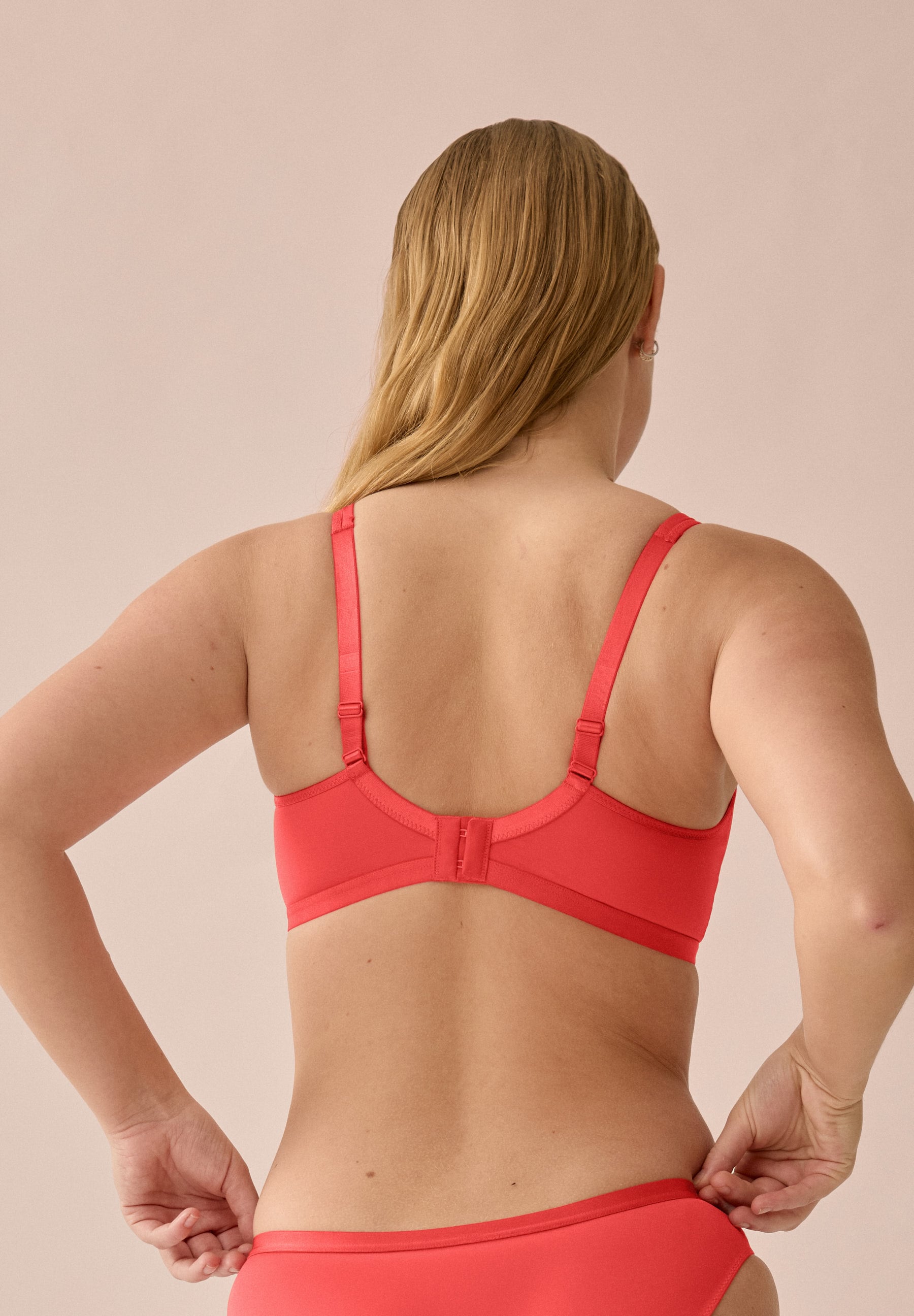 Naturana Minimizer-BH »The Thursday« 1 Stk. ohne Bügel, breite Träger, basic, bequem, weich, Entlastungsträger