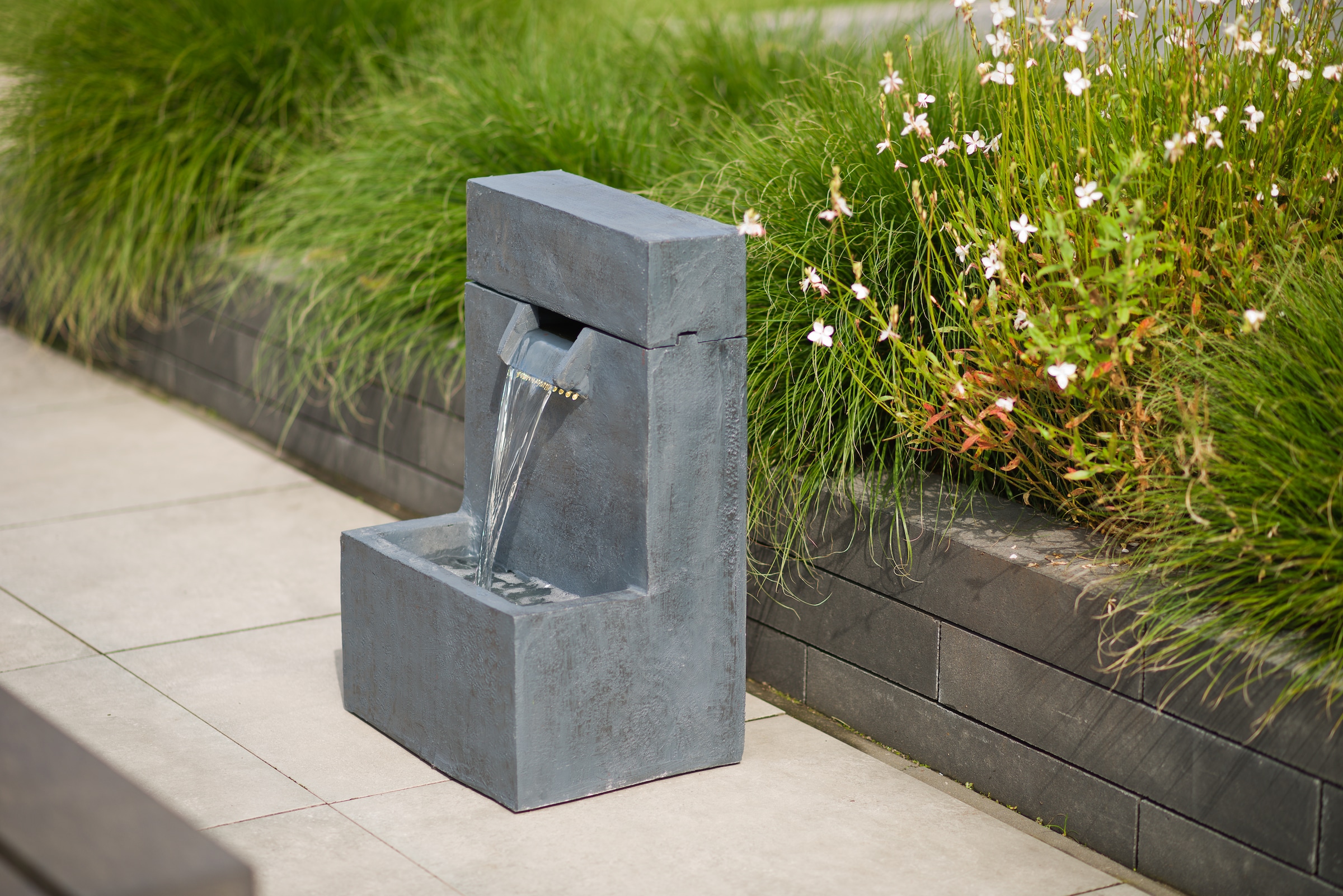AcquaArte Gartenbrunnen »Wasserspiel Wasserfall POSADA«, Komplettset mit LED-Beleuchtung, Becken und Pumpe