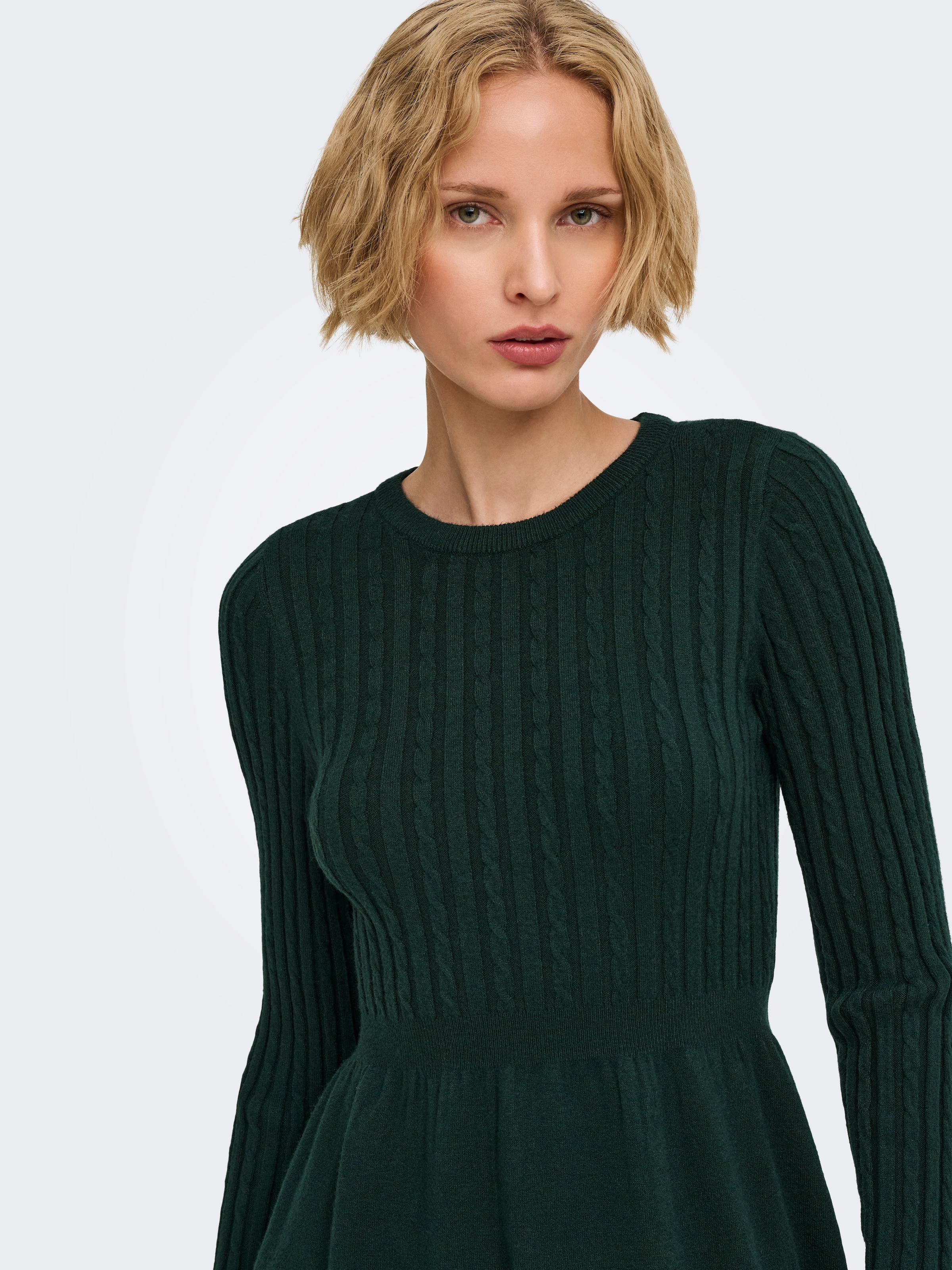 ONLY Strickkleid »ONLFIA LS CABLE DRESS KNT« Viskosemischung, regular fit
