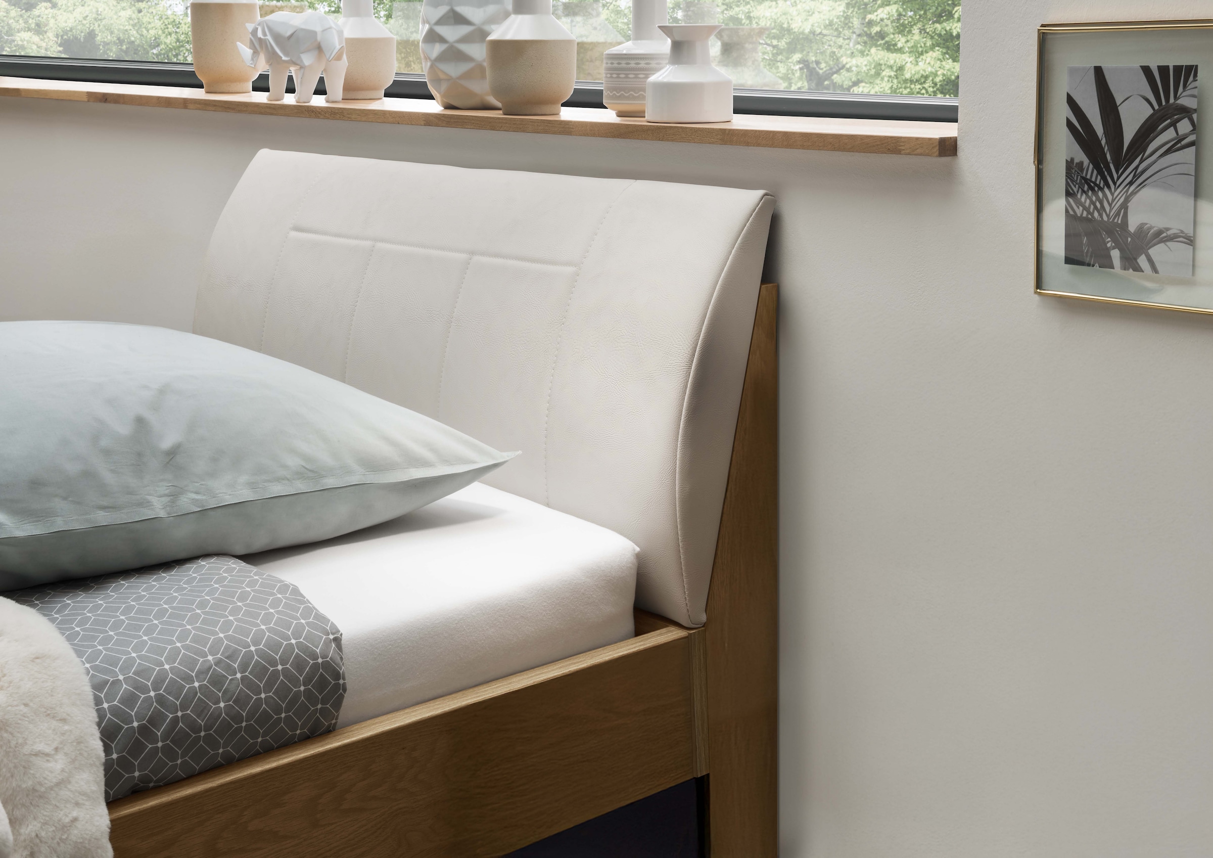 WIEMANN Holzbett »Cardiff, Bettgestell, Bettrahmen, teilmassiv, mit Polsterkopfteil« Belastbarkeit 110/220 Kg, 4-fache höhenverstellbar, MADE IN GERMANY,  Fußteil aus Massivholz, verschiedene Größen
